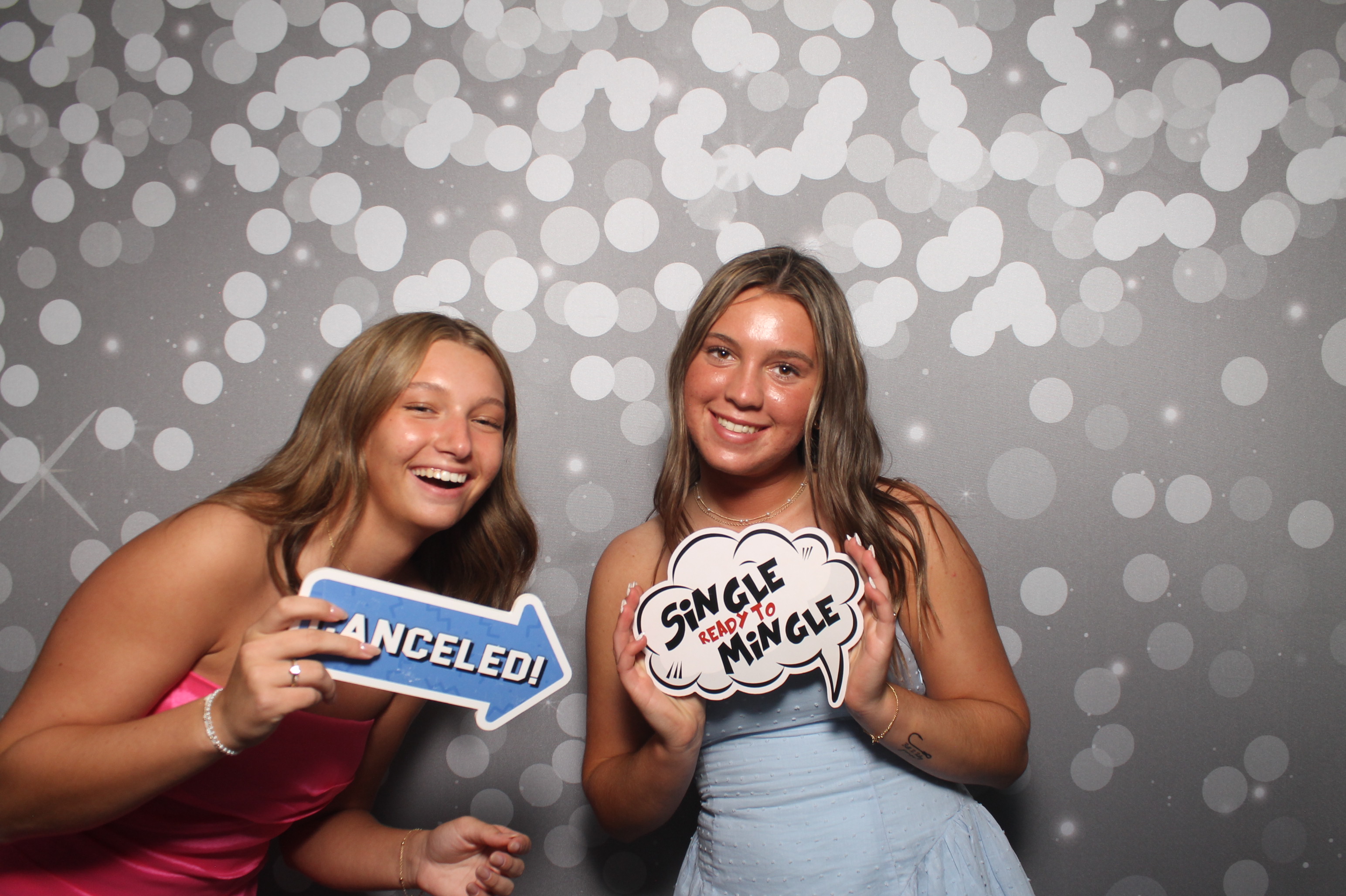 VVHS Homecoming 2026 | View more photos from the event at gallery.photoboothcincy.com/u/PhotoBoothCincy/VVHS-Homecoming-2026