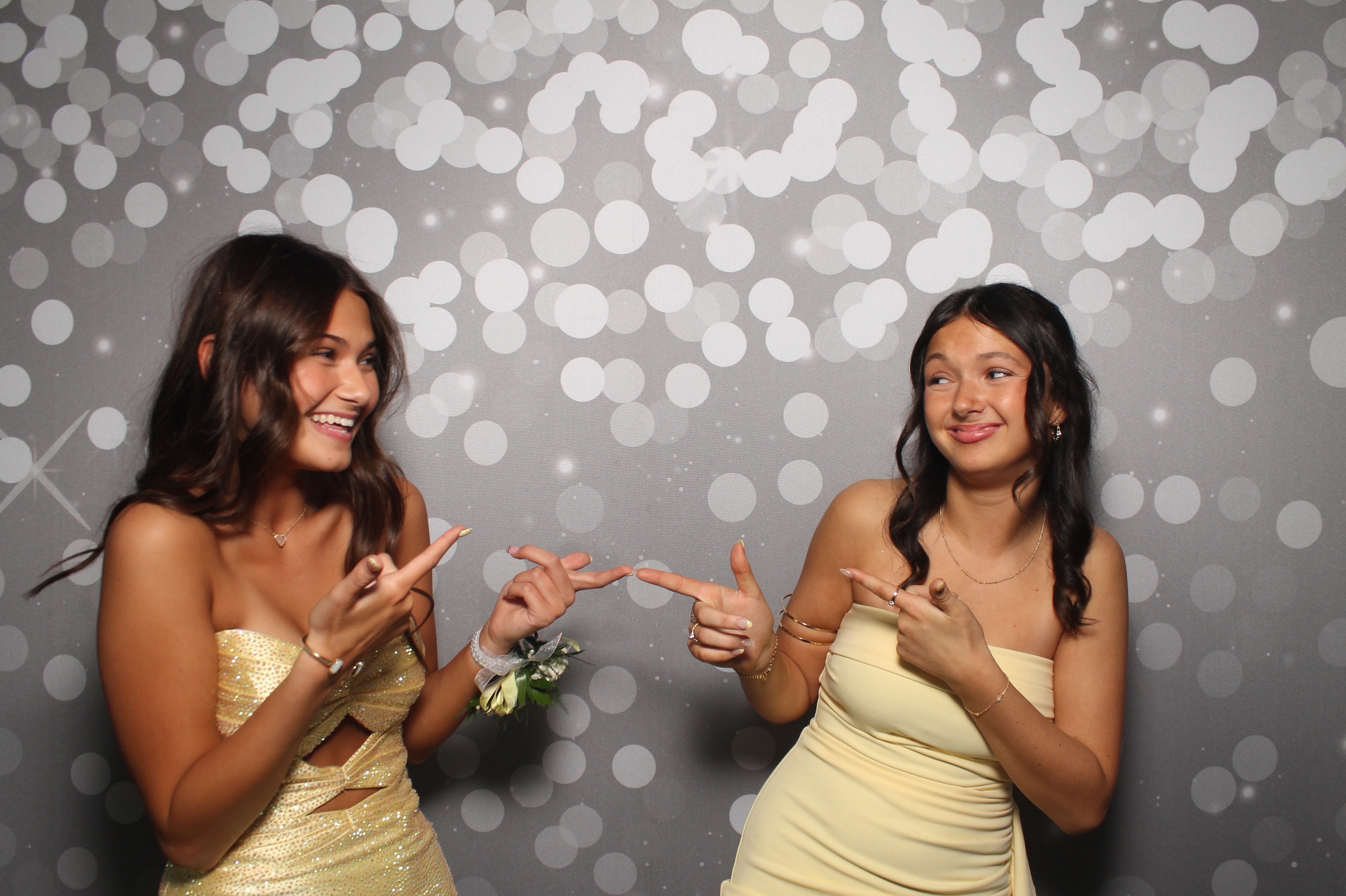 VVHS Homecoming 2026 | View more photos from the event at gallery.photoboothcincy.com/u/PhotoBoothCincy/VVHS-Homecoming-2026