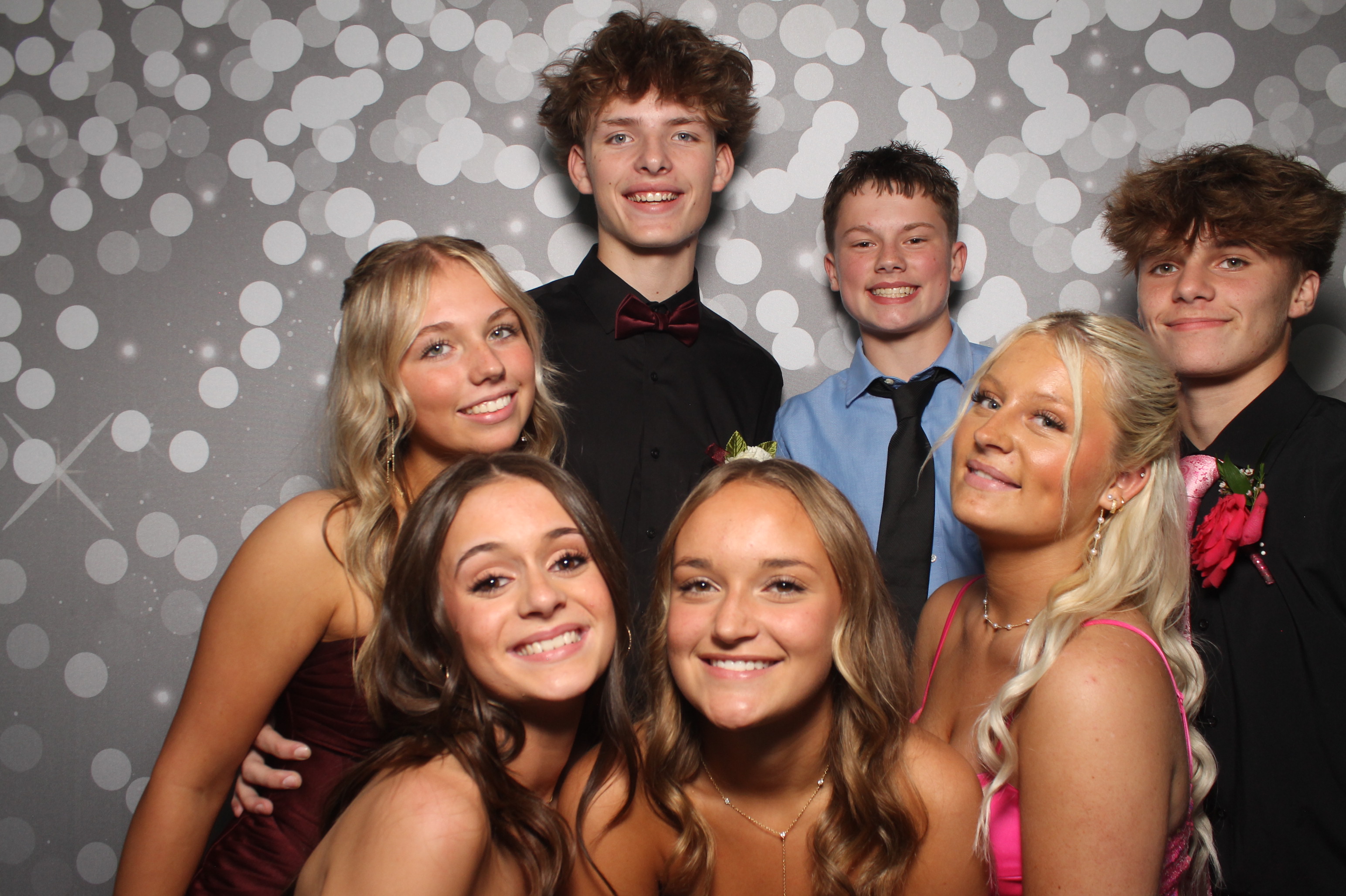 VVHS Homecoming 2026 | View more photos from the event at gallery.photoboothcincy.com/u/PhotoBoothCincy/VVHS-Homecoming-2026