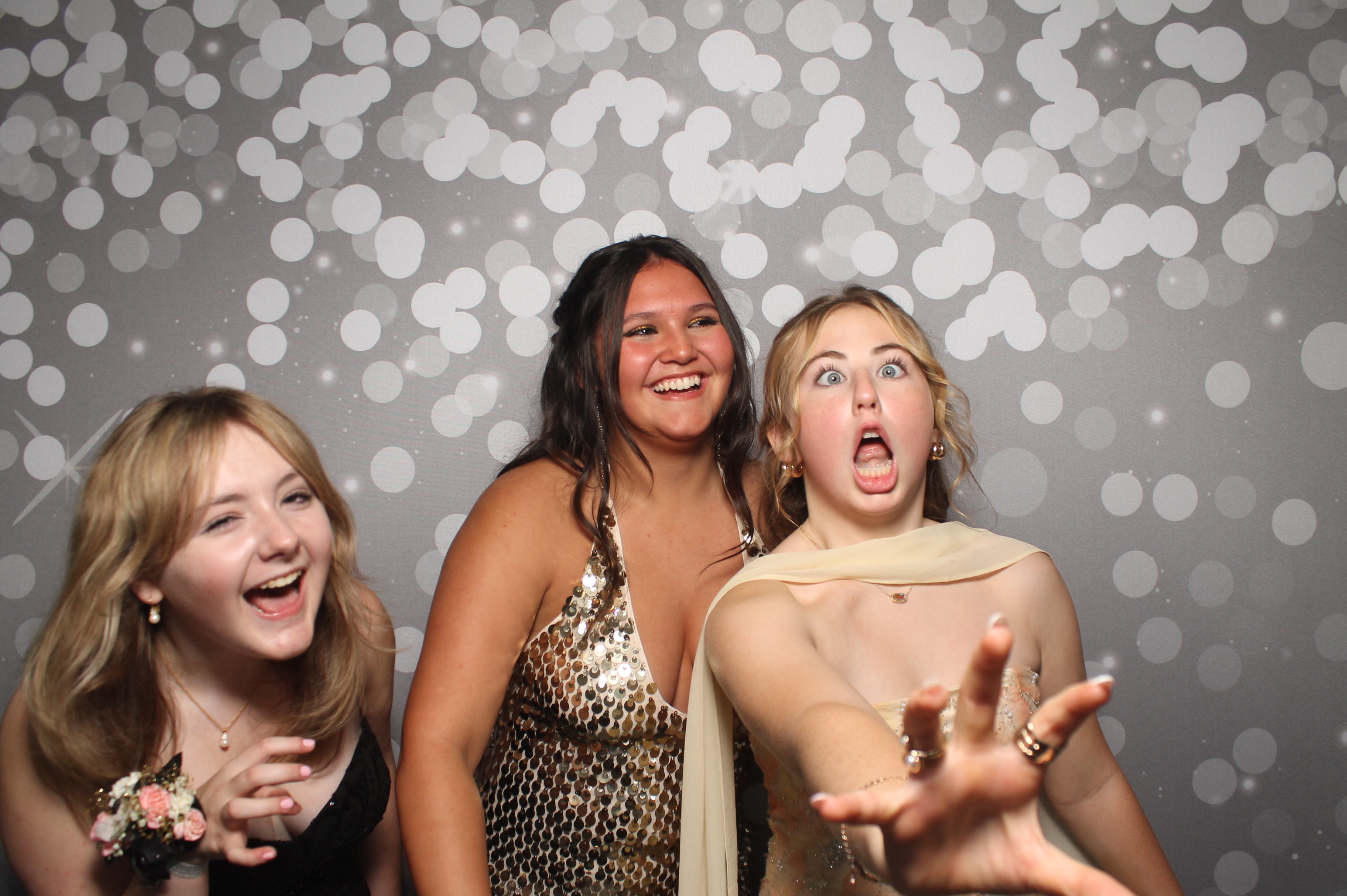 VVHS Homecoming 2026 | View more photos from the event at gallery.photoboothcincy.com/u/PhotoBoothCincy/VVHS-Homecoming-2026