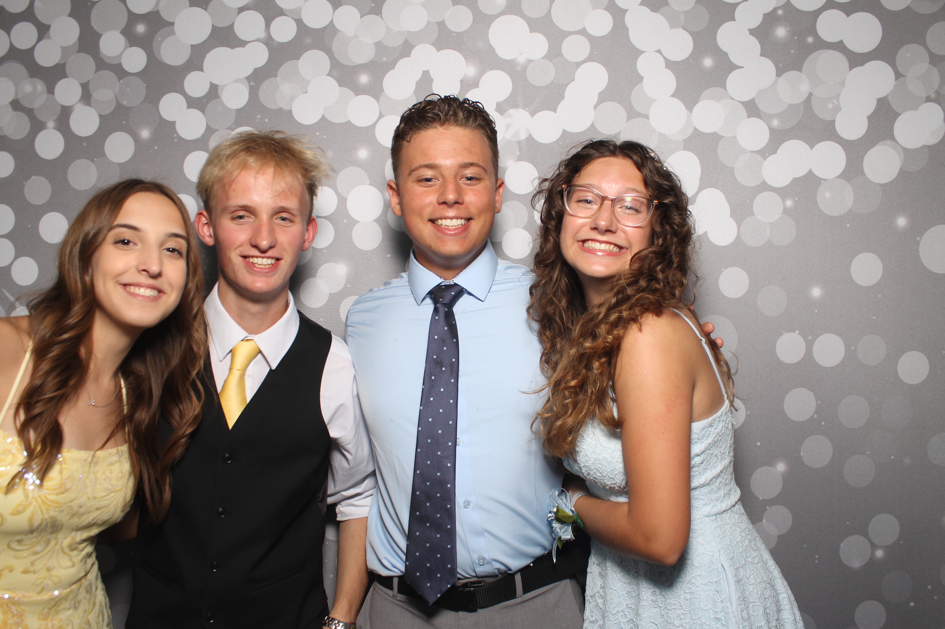 VVHS Homecoming 2026 | View more photos from the event at gallery.photoboothcincy.com/u/PhotoBoothCincy/VVHS-Homecoming-2026