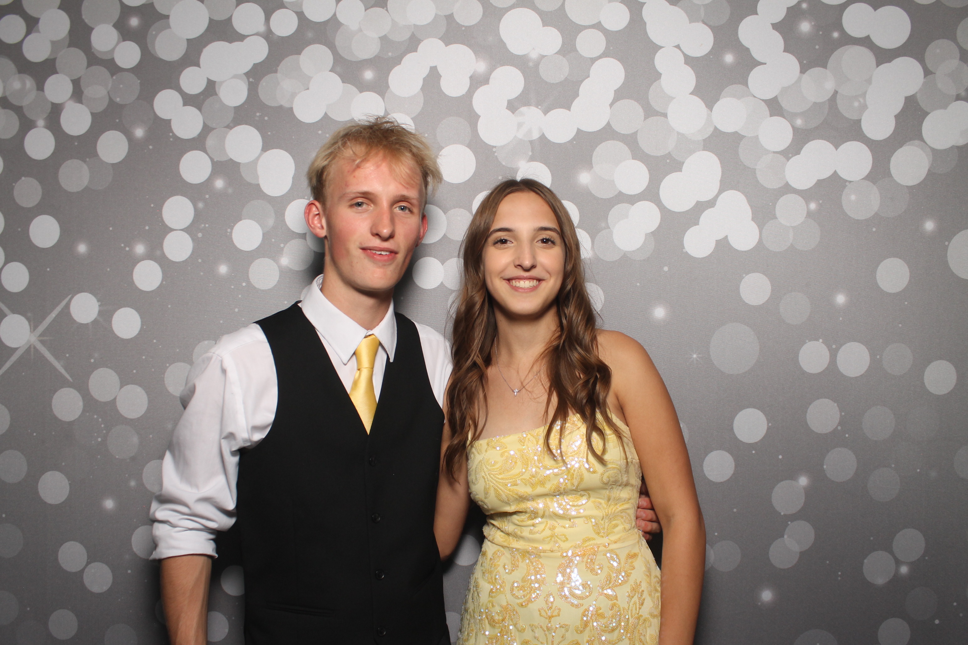 VVHS Homecoming 2026 | View more photos from the event at gallery.photoboothcincy.com/u/PhotoBoothCincy/VVHS-Homecoming-2026