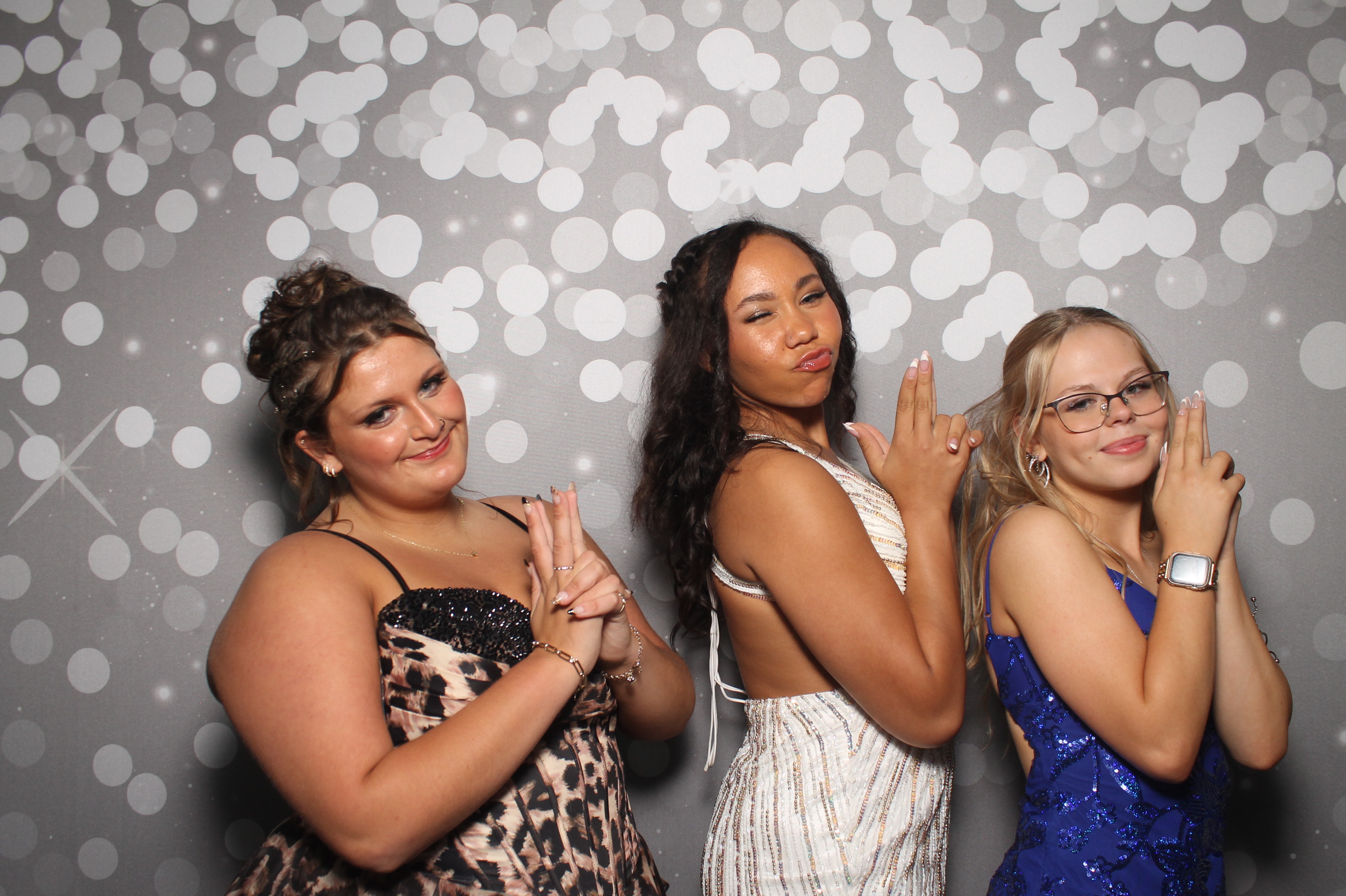 VVHS Homecoming 2026 | View more photos from the event at gallery.photoboothcincy.com/u/PhotoBoothCincy/VVHS-Homecoming-2026