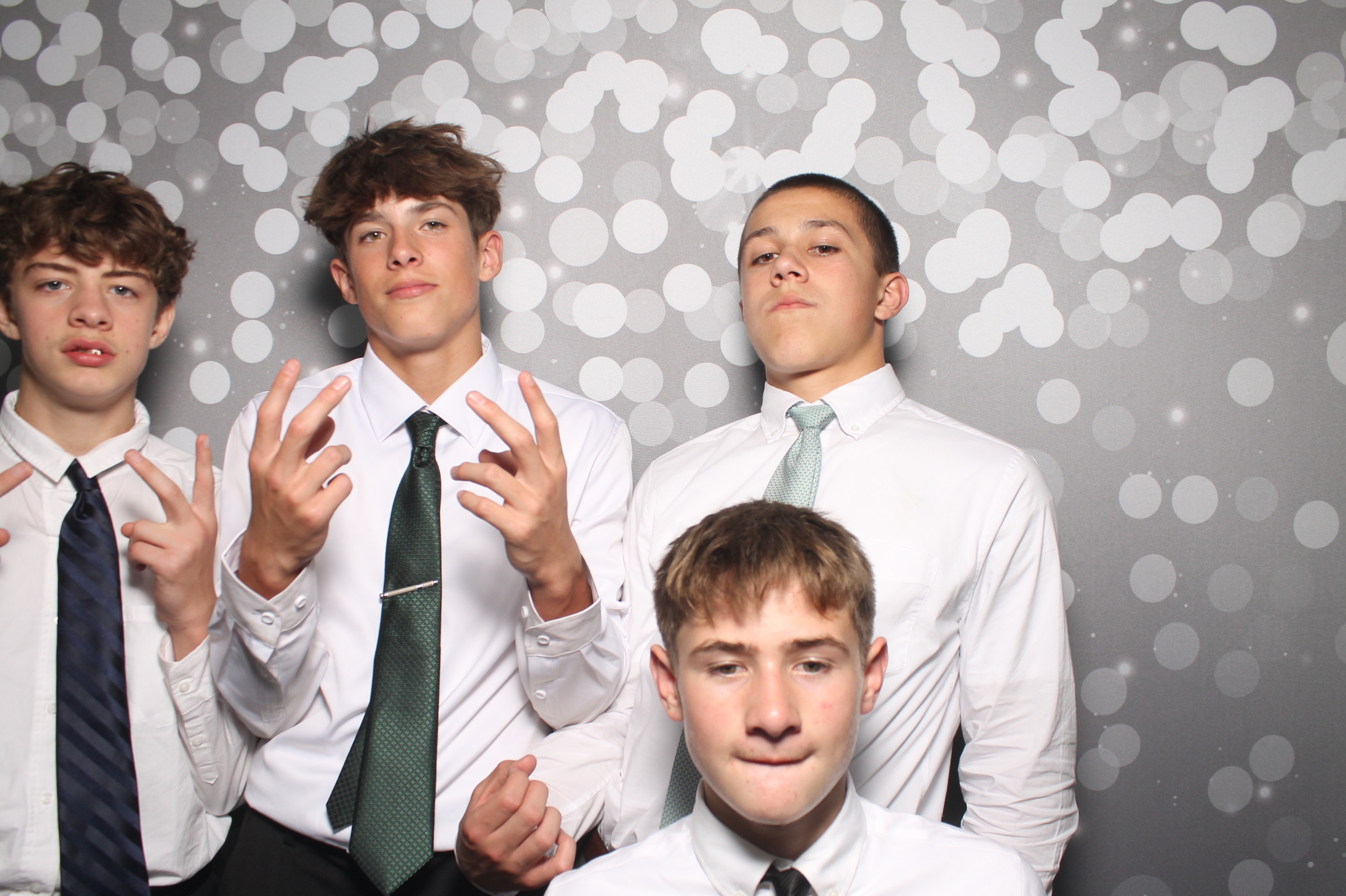 VVHS Homecoming 2026 | View more photos from the event at gallery.photoboothcincy.com/u/PhotoBoothCincy/VVHS-Homecoming-2026