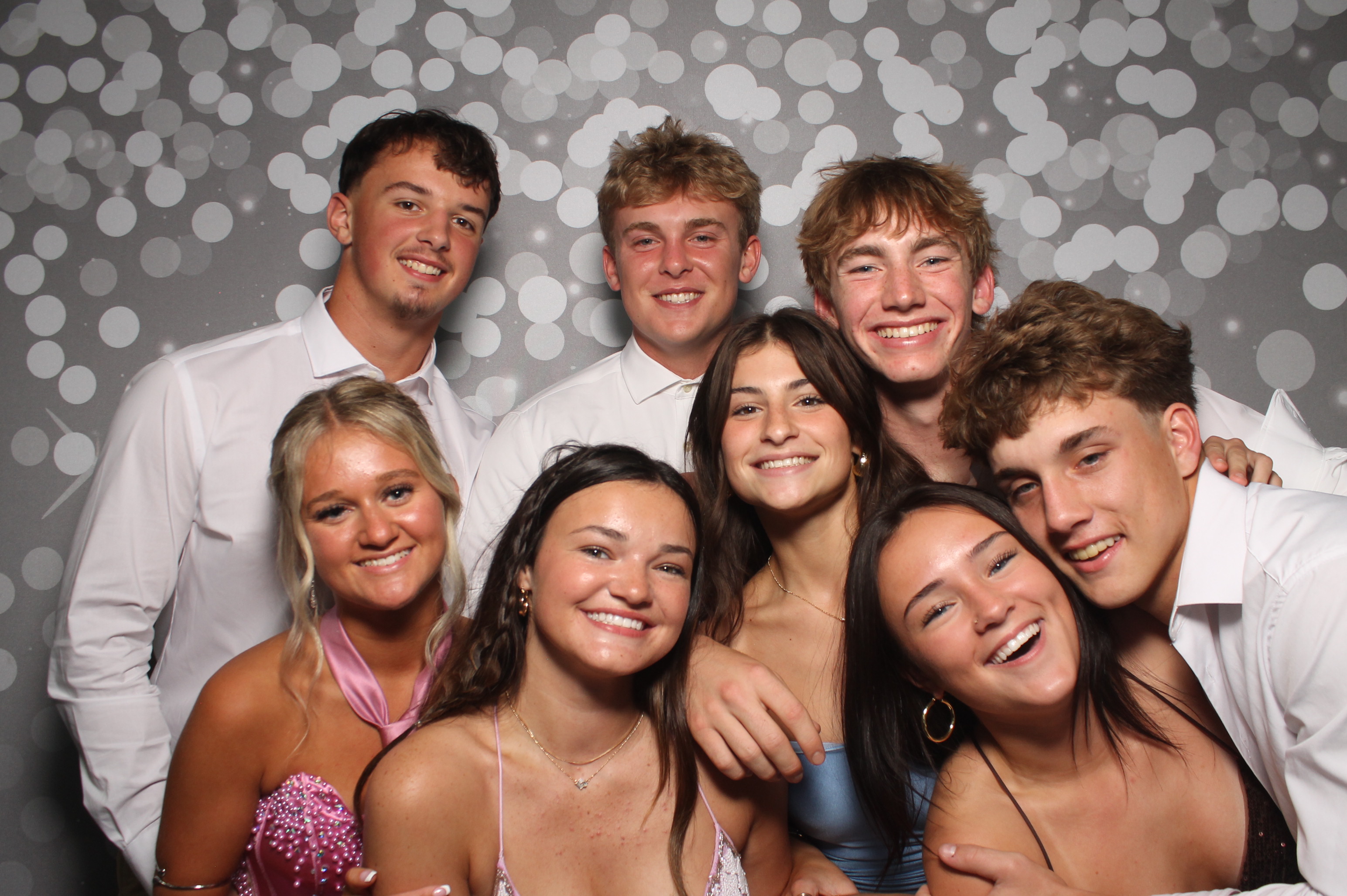 VVHS Homecoming 2026 | View more photos from the event at gallery.photoboothcincy.com/u/PhotoBoothCincy/VVHS-Homecoming-2026