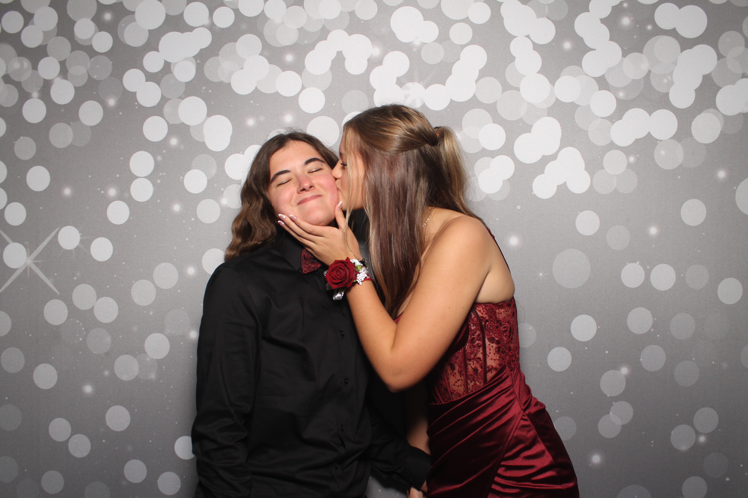 VVHS Homecoming 2026 | View more photos from the event at gallery.photoboothcincy.com/u/PhotoBoothCincy/VVHS-Homecoming-2026