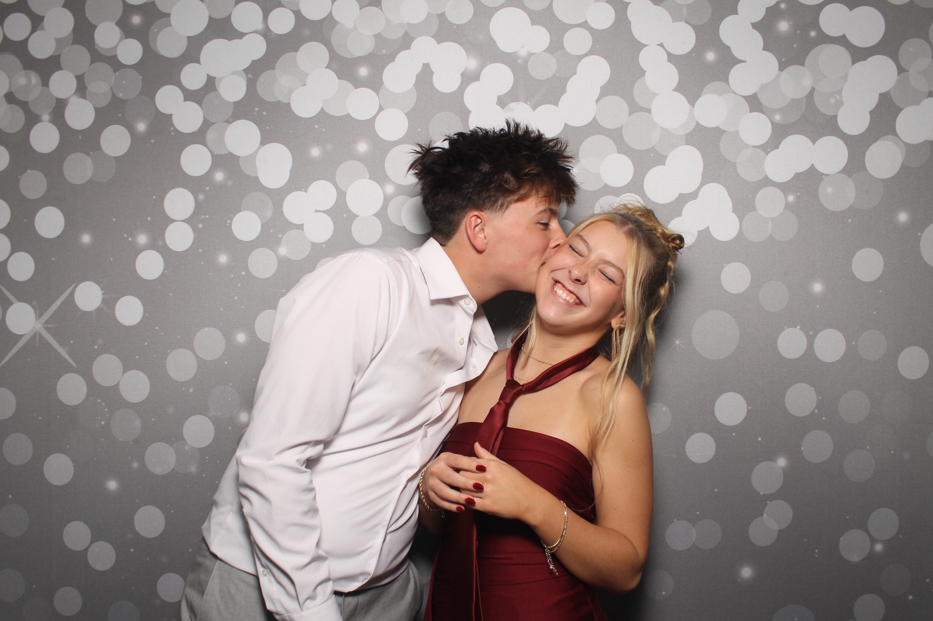 VVHS Homecoming 2026 | View more photos from the event at gallery.photoboothcincy.com/u/PhotoBoothCincy/VVHS-Homecoming-2026