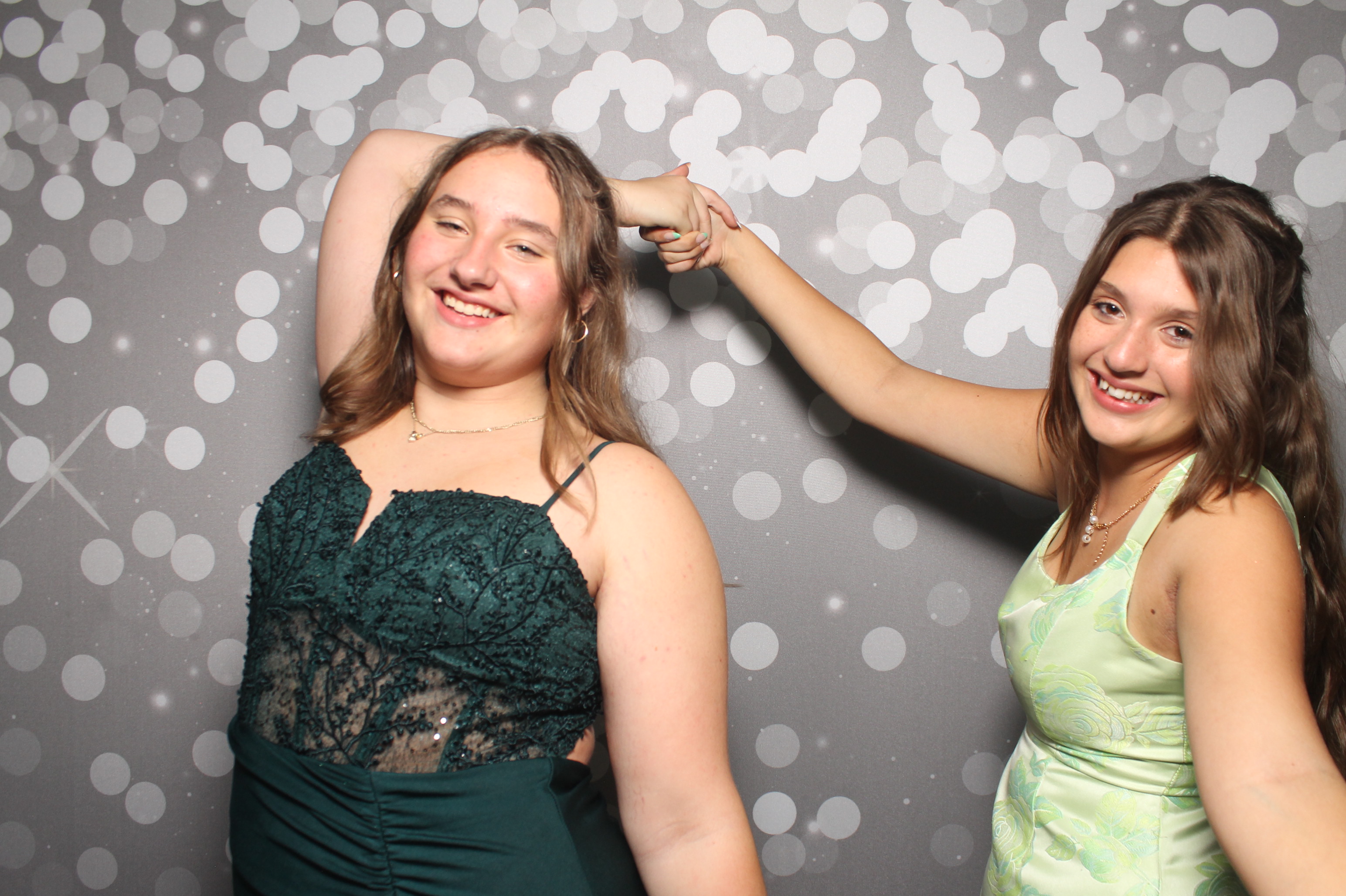VVHS Homecoming 2026 | View more photos from the event at gallery.photoboothcincy.com/u/PhotoBoothCincy/VVHS-Homecoming-2026