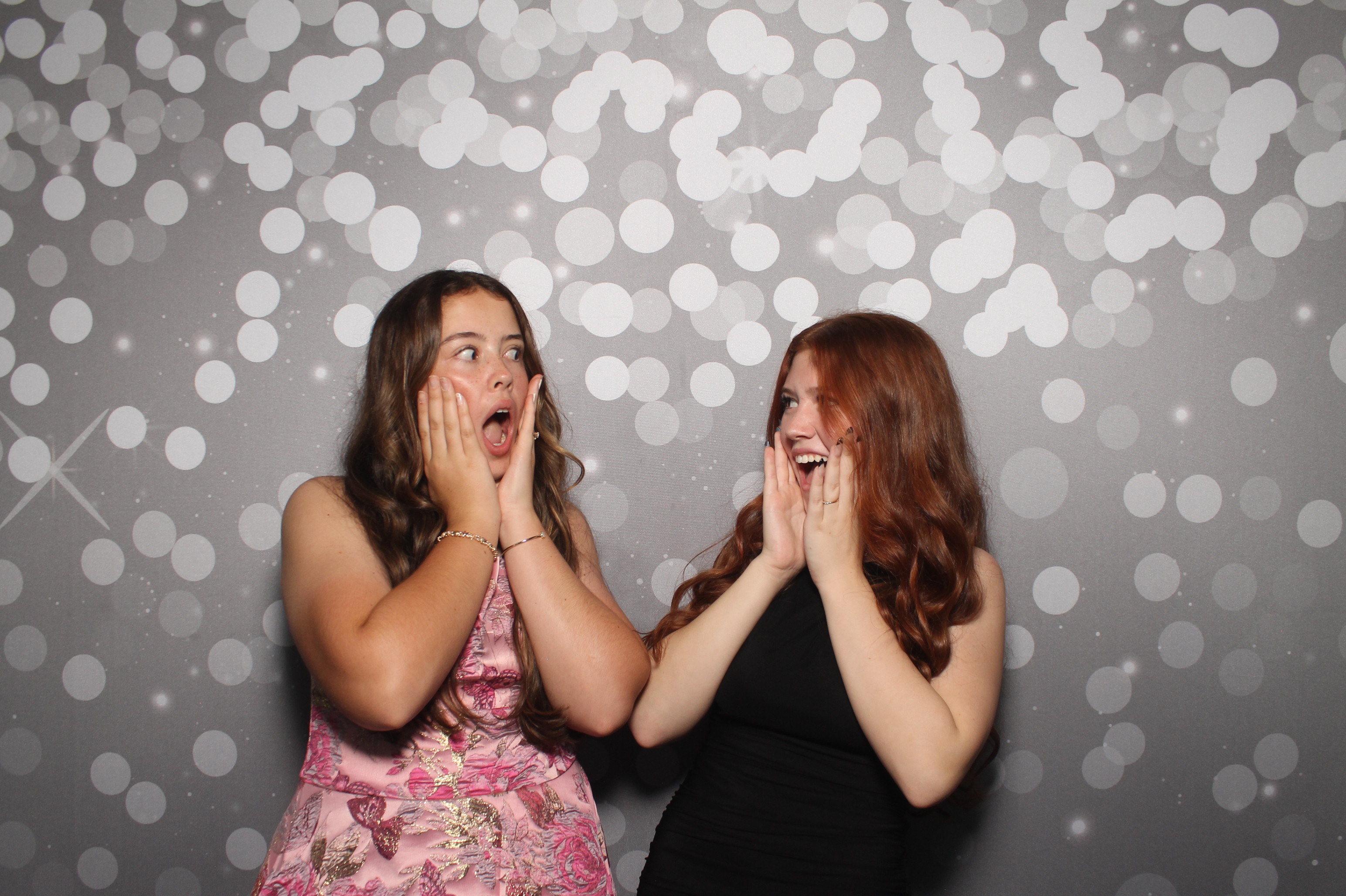 VVHS Homecoming 2026 | View more photos from the event at gallery.photoboothcincy.com/u/PhotoBoothCincy/VVHS-Homecoming-2026