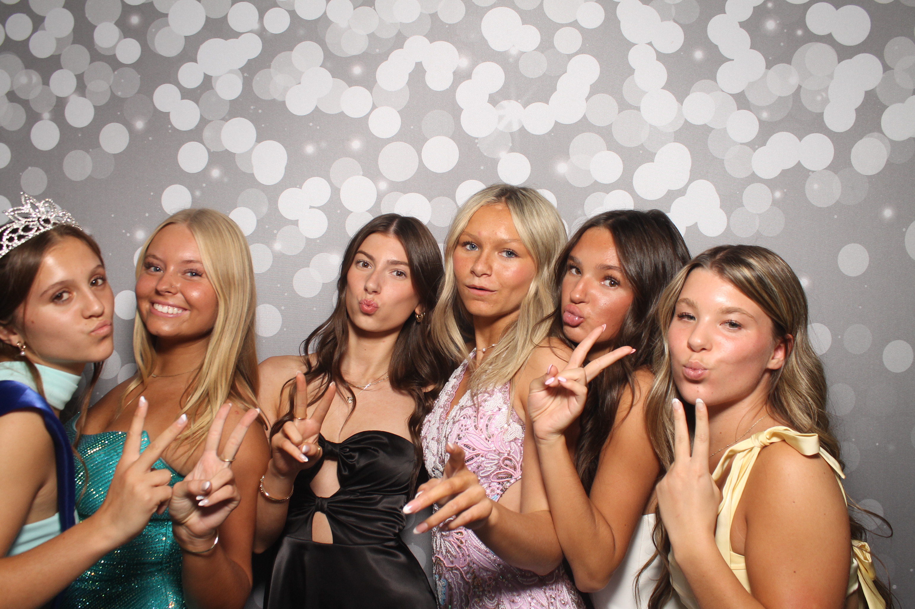 VVHS Homecoming 2026 | View more photos from the event at gallery.photoboothcincy.com/u/PhotoBoothCincy/VVHS-Homecoming-2026