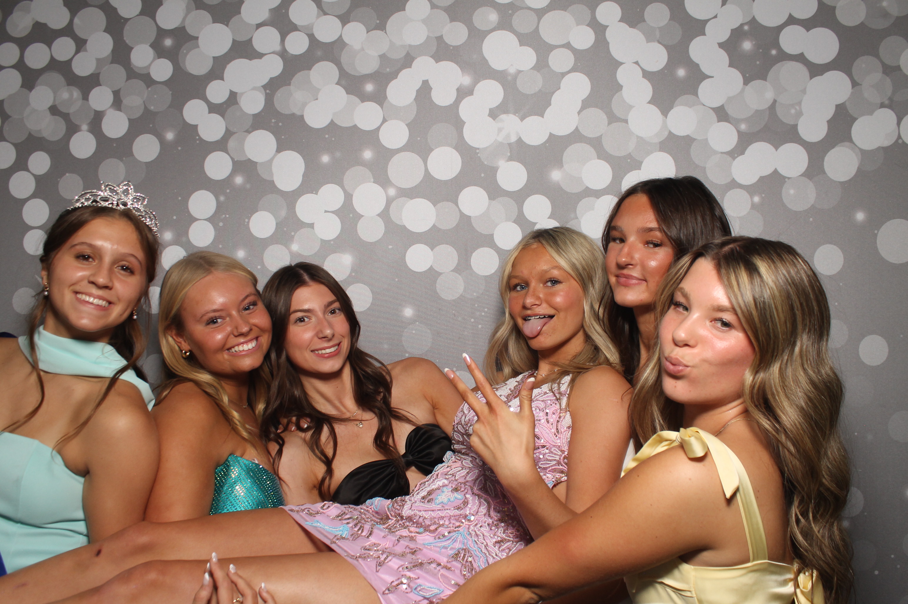 VVHS Homecoming 2026 | View more photos from the event at gallery.photoboothcincy.com/u/PhotoBoothCincy/VVHS-Homecoming-2026