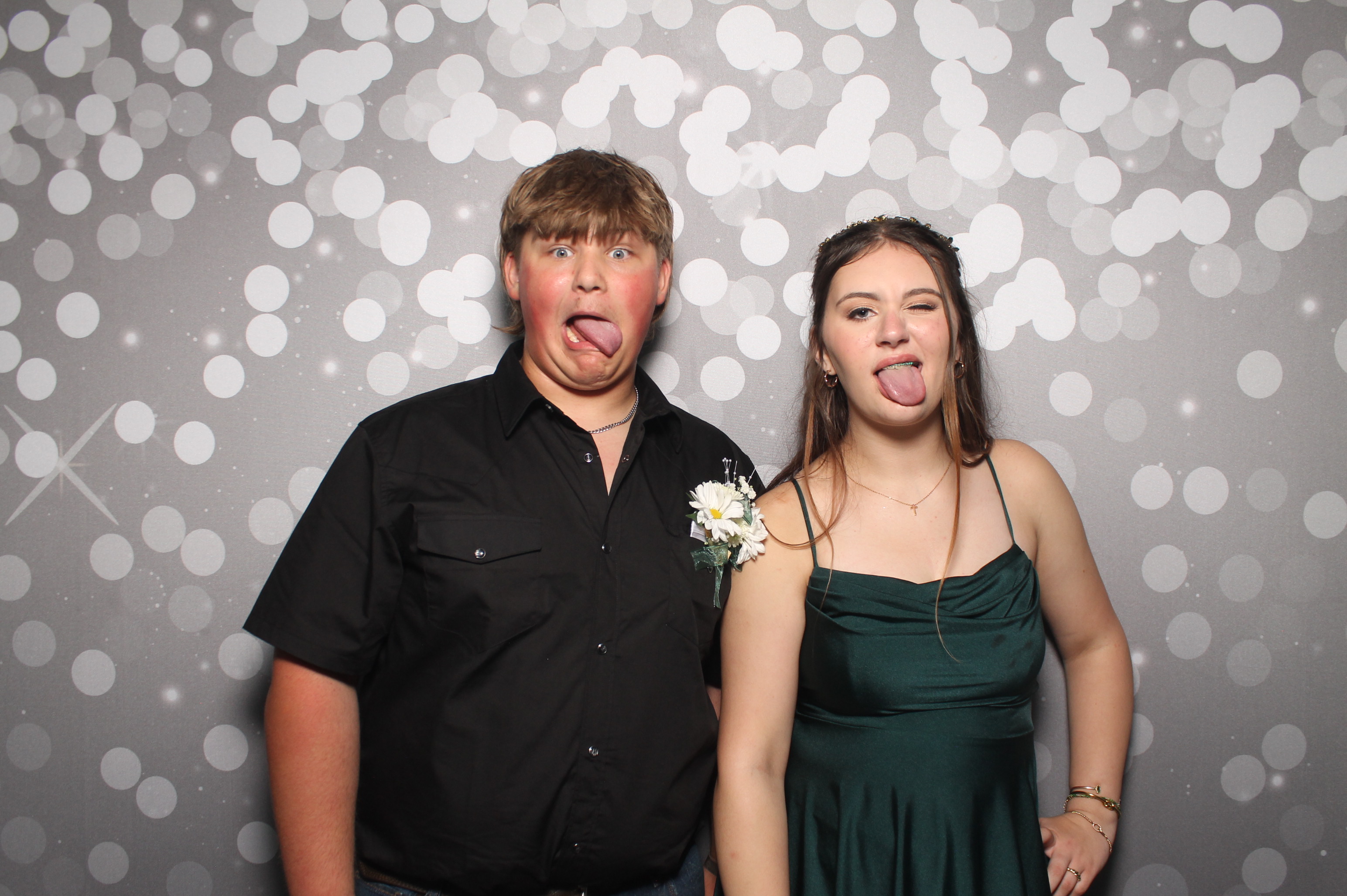 VVHS Homecoming 2026 | View more photos from the event at gallery.photoboothcincy.com/u/PhotoBoothCincy/VVHS-Homecoming-2026