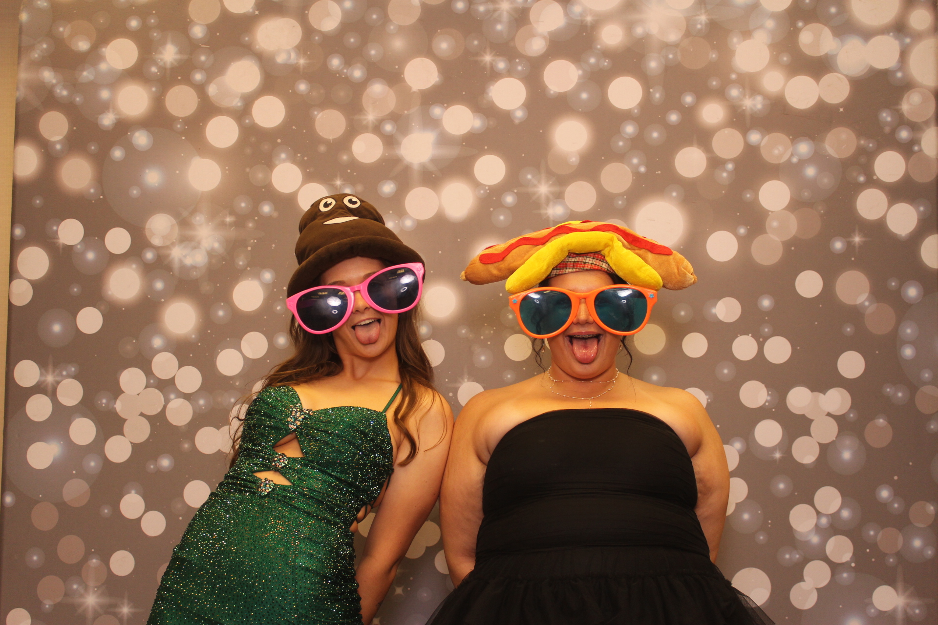 Valley View Prom | View more photos from the event at gallery.photoboothcincy.com/u/PhotoBoothCincy/Valley-View-Prom-0