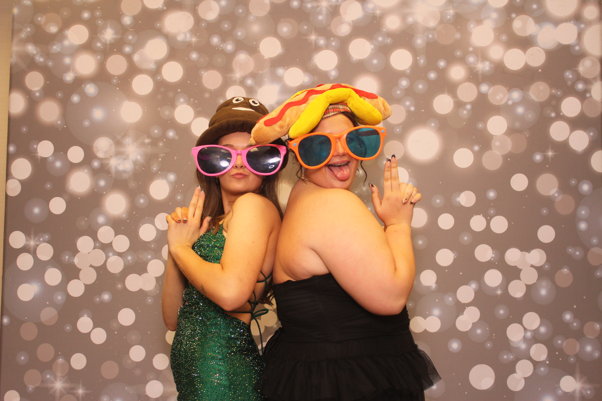 Valley View Prom | View more photos from the event at gallery.photoboothcincy.com/u/PhotoBoothCincy/Valley-View-Prom-0