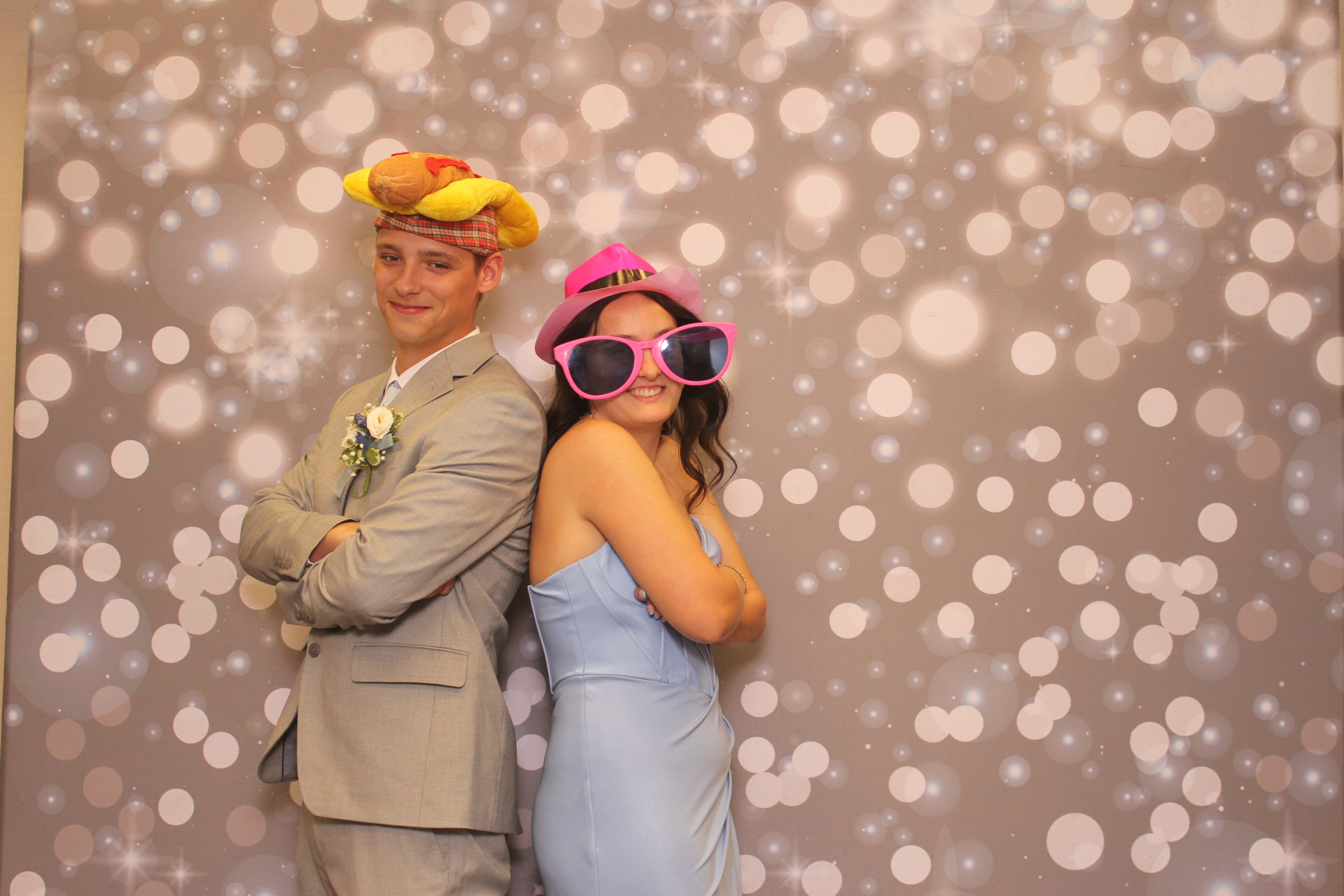 Valley View Prom | View more photos from the event at gallery.photoboothcincy.com/u/PhotoBoothCincy/Valley-View-Prom-0