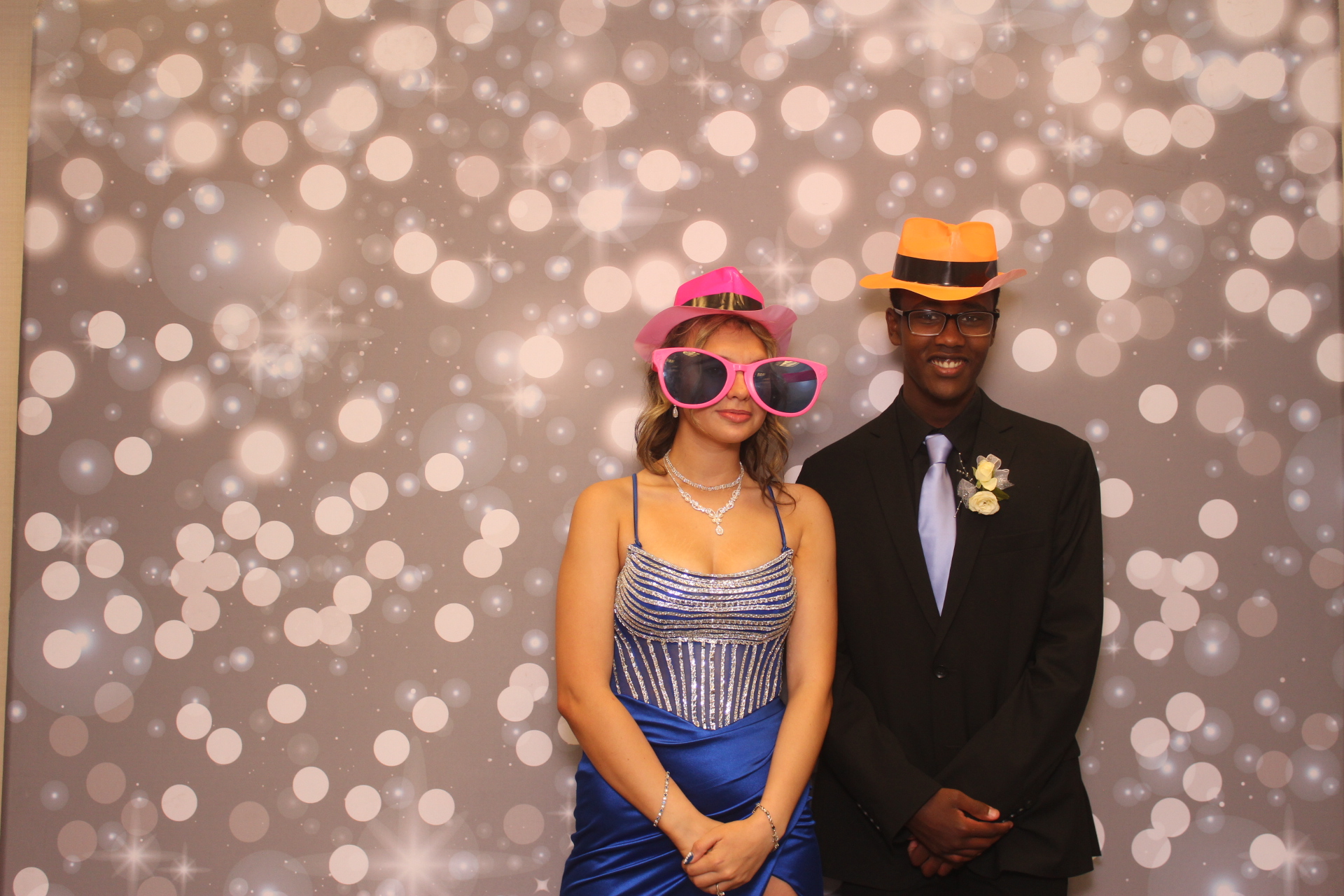Valley View Prom | View more photos from the event at gallery.photoboothcincy.com/u/PhotoBoothCincy/Valley-View-Prom-0