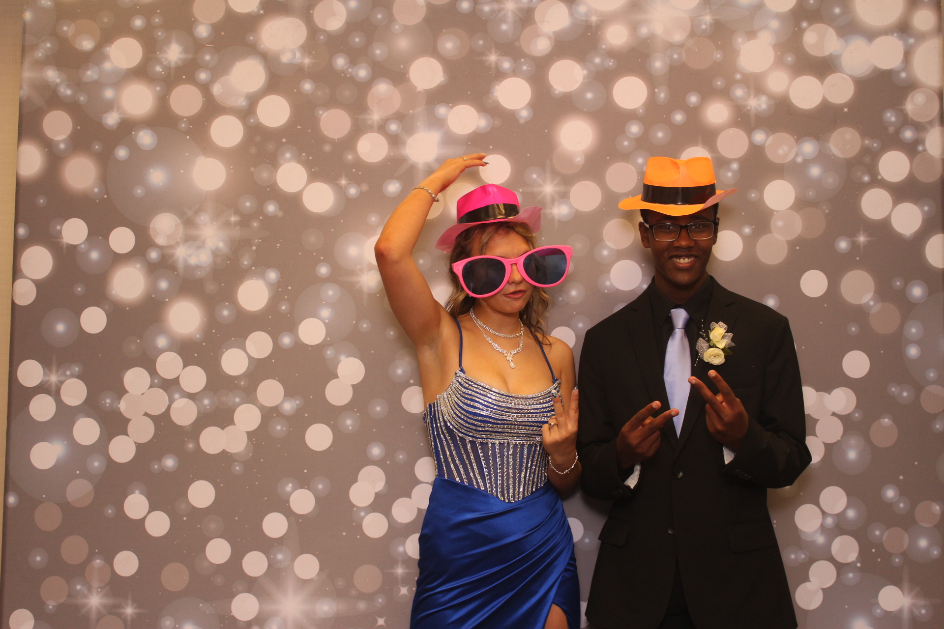 Valley View Prom | View more photos from the event at gallery.photoboothcincy.com/u/PhotoBoothCincy/Valley-View-Prom-0