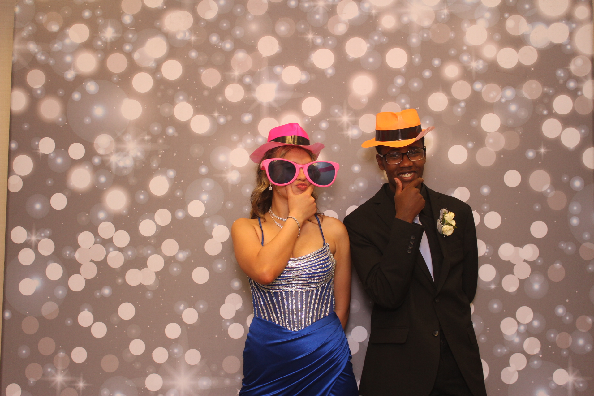 Valley View Prom | View more photos from the event at gallery.photoboothcincy.com/u/PhotoBoothCincy/Valley-View-Prom-0