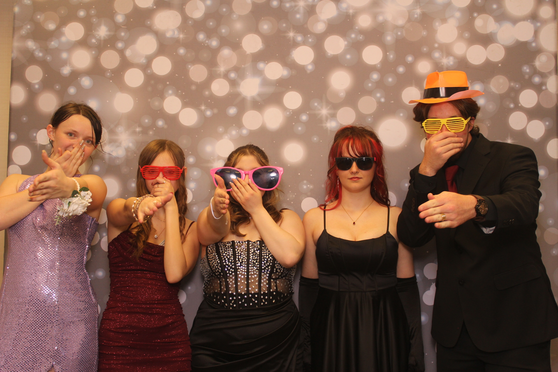 Valley View Prom | View more photos from the event at gallery.photoboothcincy.com/u/PhotoBoothCincy/Valley-View-Prom-0