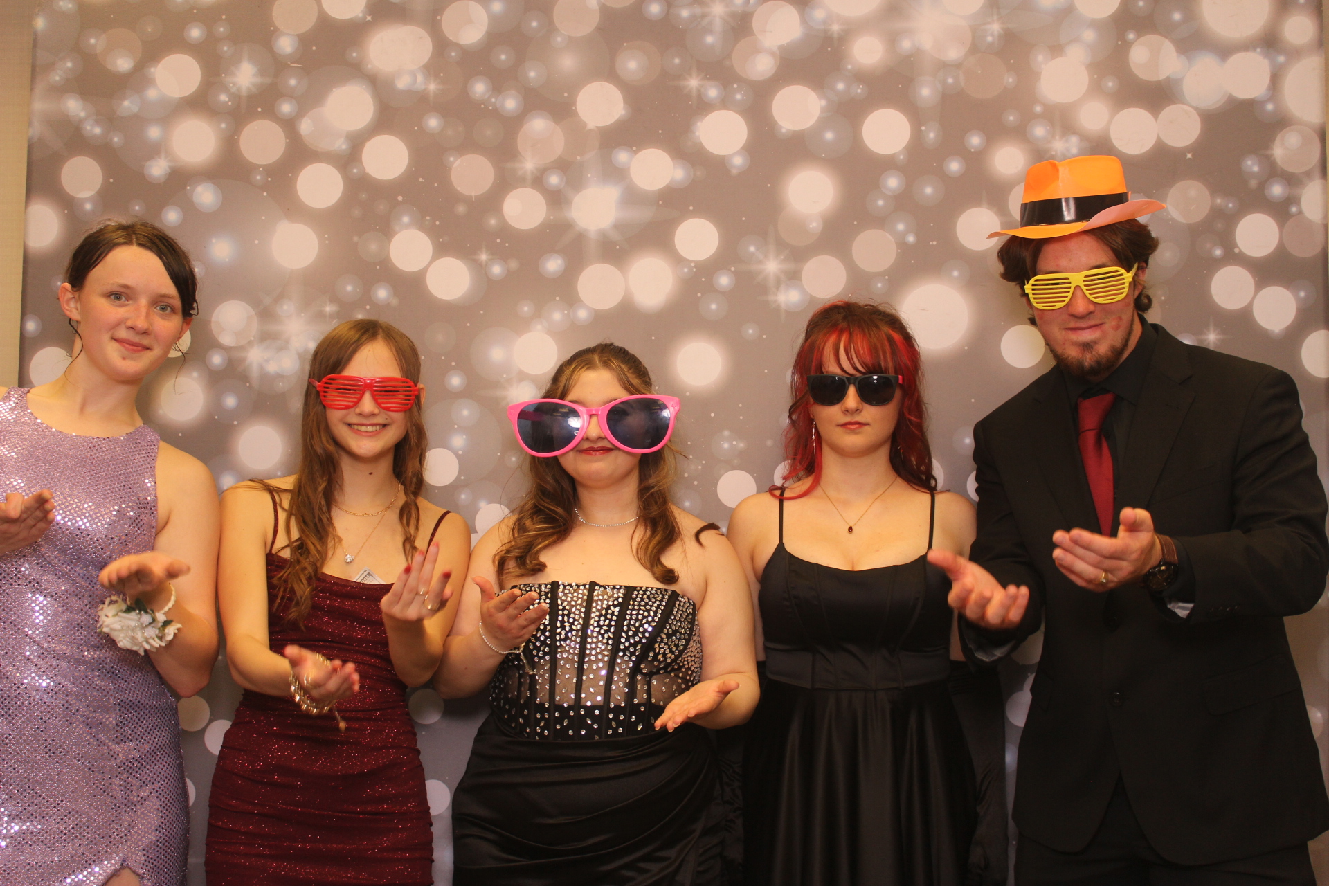 Valley View Prom | View more photos from the event at gallery.photoboothcincy.com/u/PhotoBoothCincy/Valley-View-Prom-0
