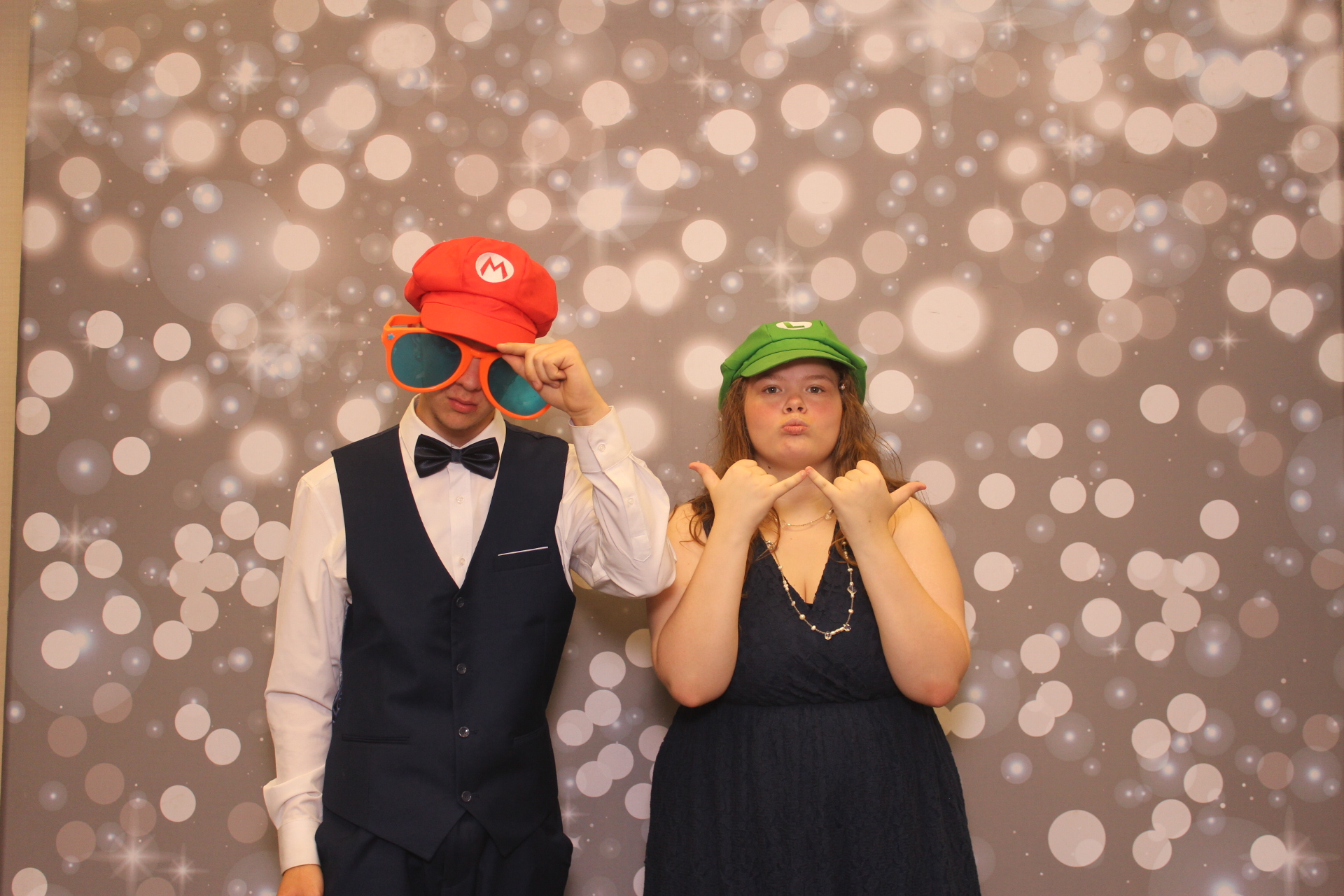 Valley View Prom | View more photos from the event at gallery.photoboothcincy.com/u/PhotoBoothCincy/Valley-View-Prom-0