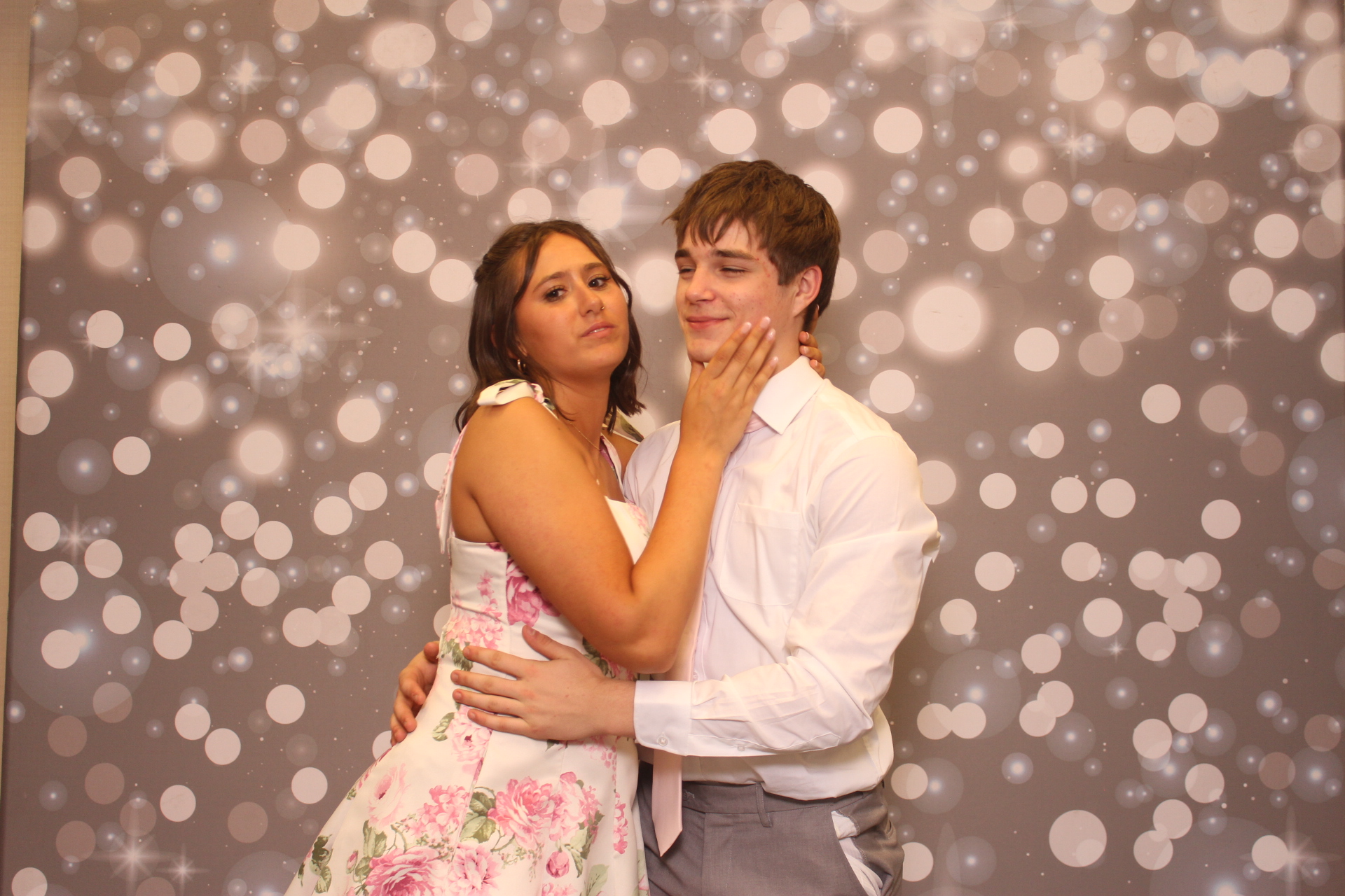 Valley View Prom | View more photos from the event at gallery.photoboothcincy.com/u/PhotoBoothCincy/Valley-View-Prom-0