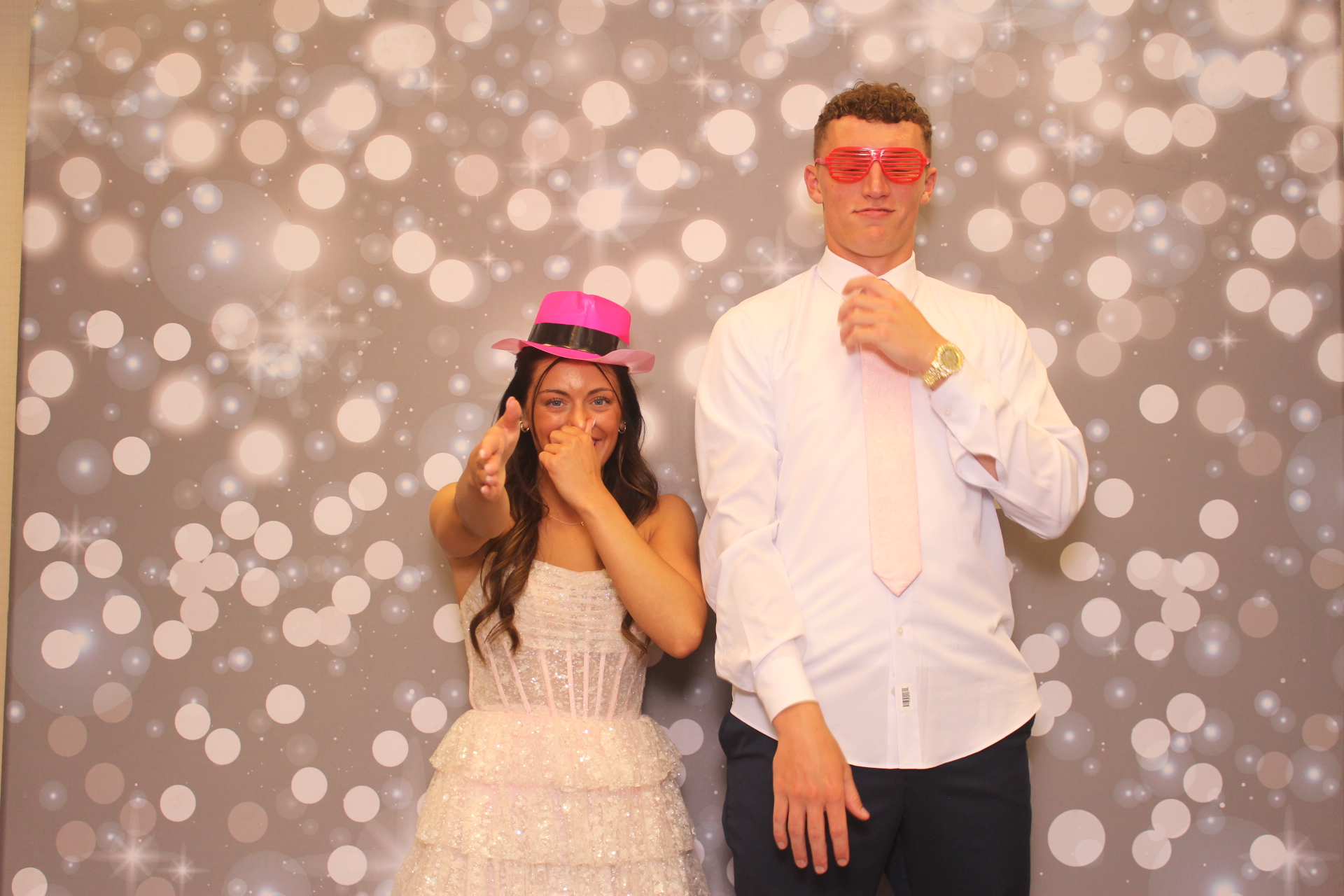Valley View Prom | View more photos from the event at gallery.photoboothcincy.com/u/PhotoBoothCincy/Valley-View-Prom-0