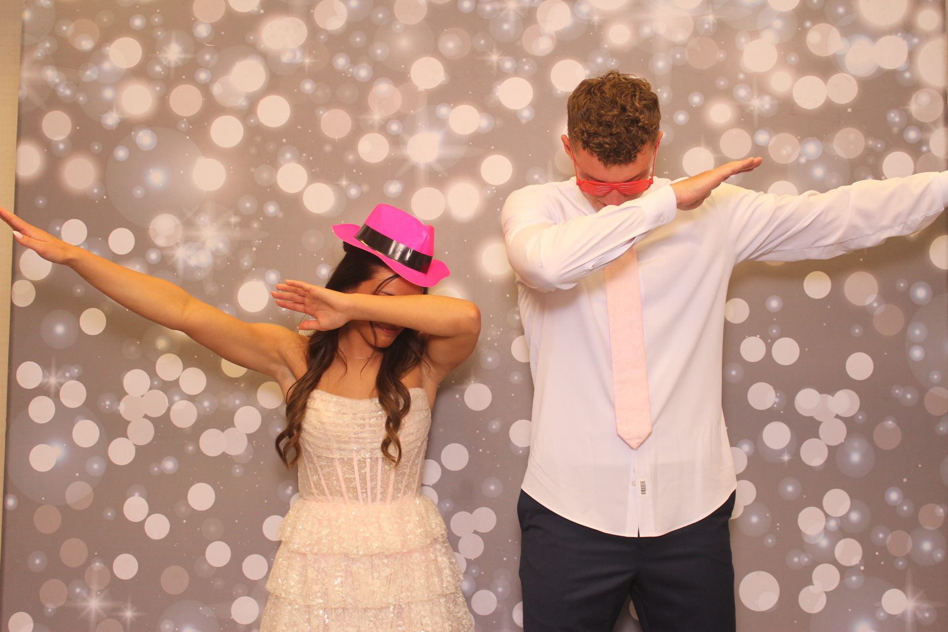 Valley View Prom | View more photos from the event at gallery.photoboothcincy.com/u/PhotoBoothCincy/Valley-View-Prom-0