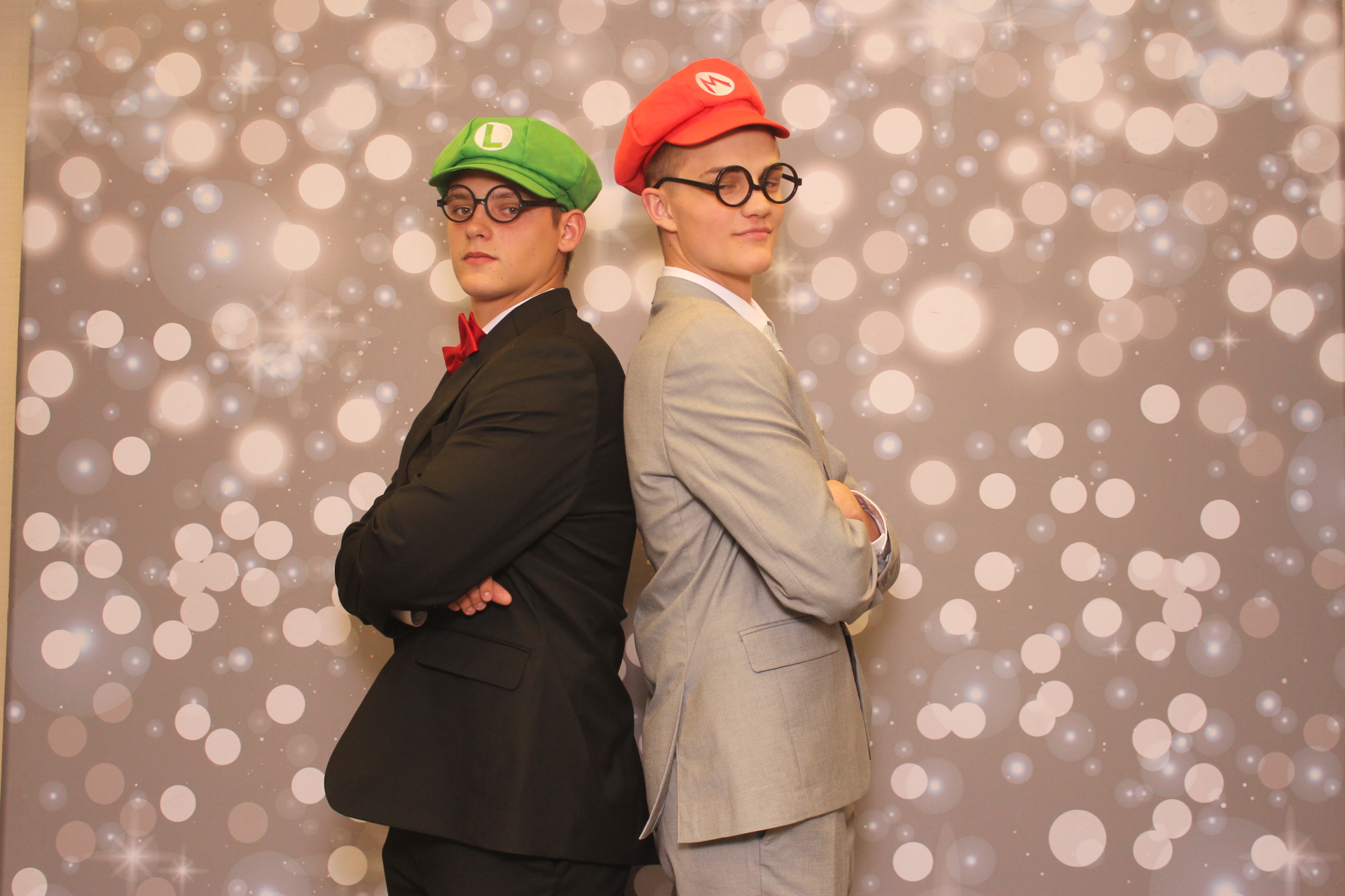 Valley View Prom | View more photos from the event at gallery.photoboothcincy.com/u/PhotoBoothCincy/Valley-View-Prom-0