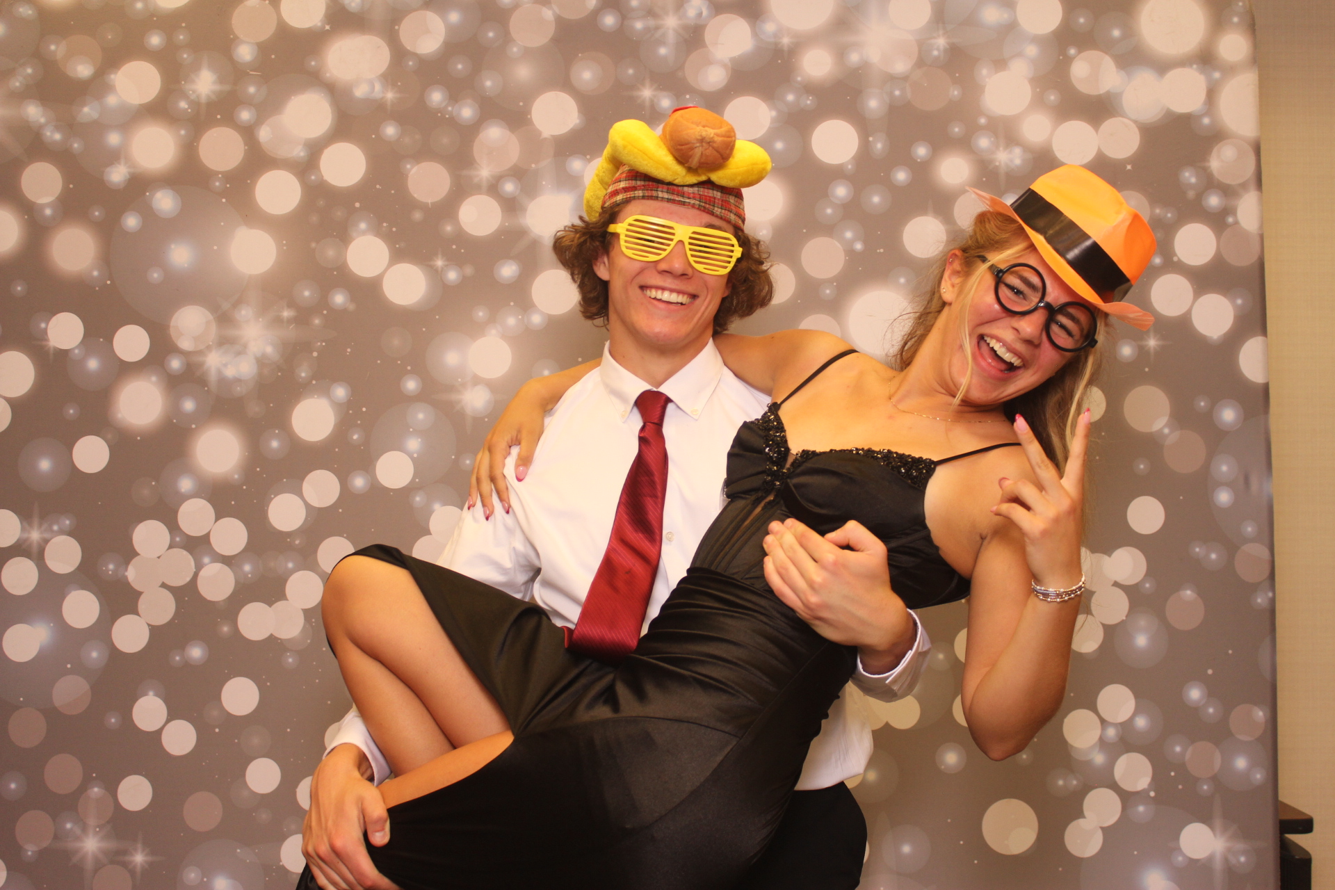 Valley View Prom | View more photos from the event at gallery.photoboothcincy.com/u/PhotoBoothCincy/Valley-View-Prom-0