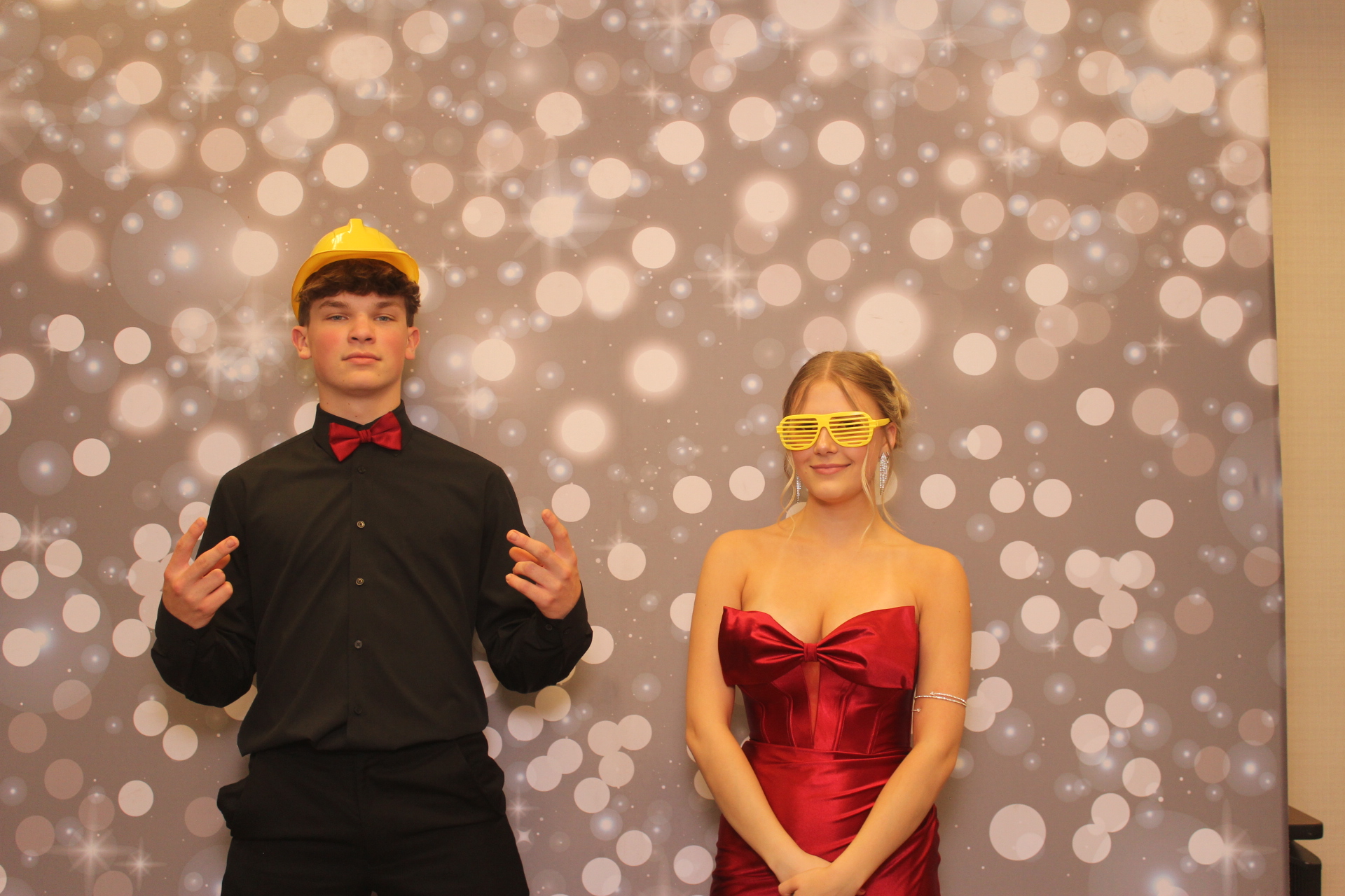 Valley View Prom | View more photos from the event at gallery.photoboothcincy.com/u/PhotoBoothCincy/Valley-View-Prom-0