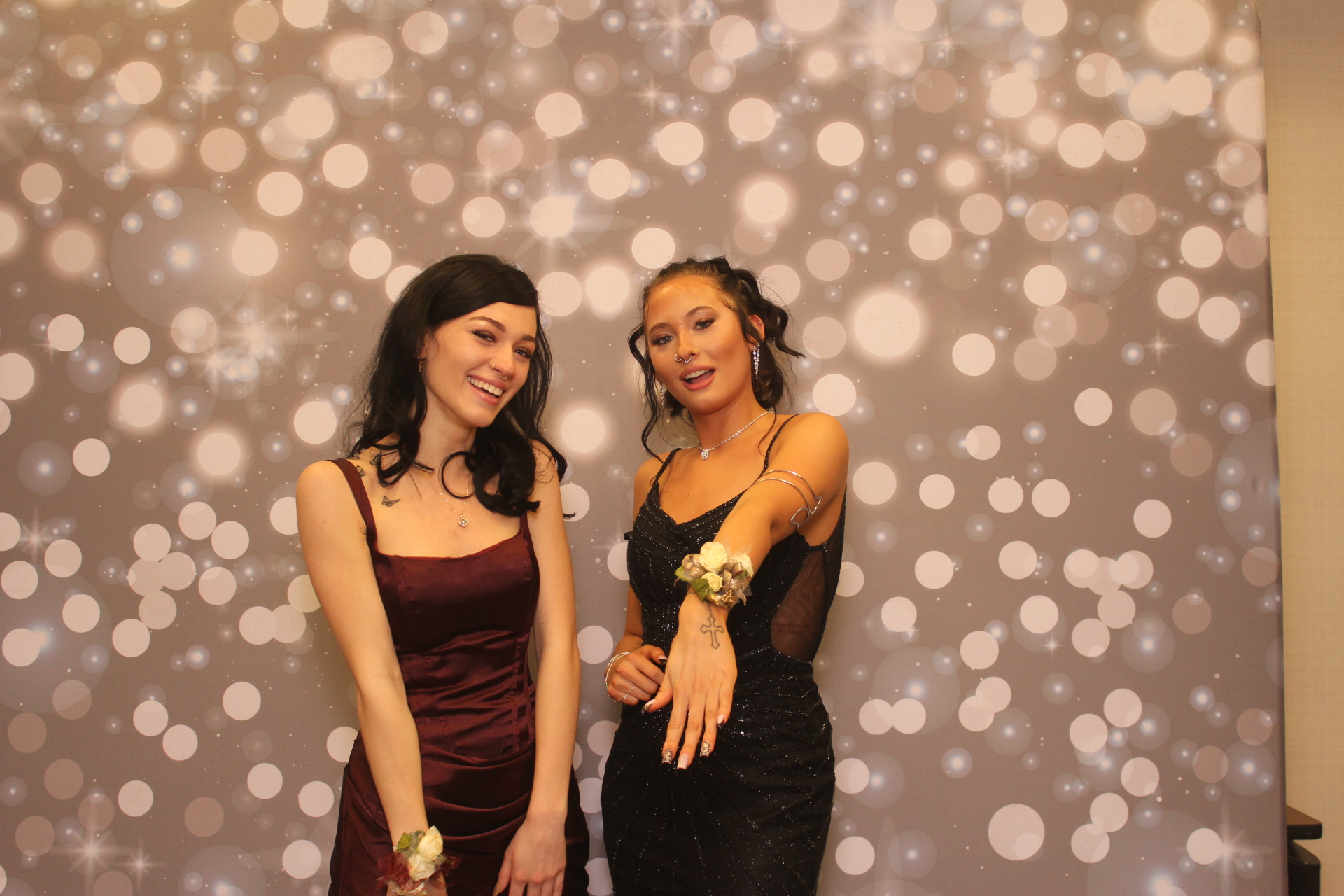 Valley View Prom | View more photos from the event at gallery.photoboothcincy.com/u/PhotoBoothCincy/Valley-View-Prom-0
