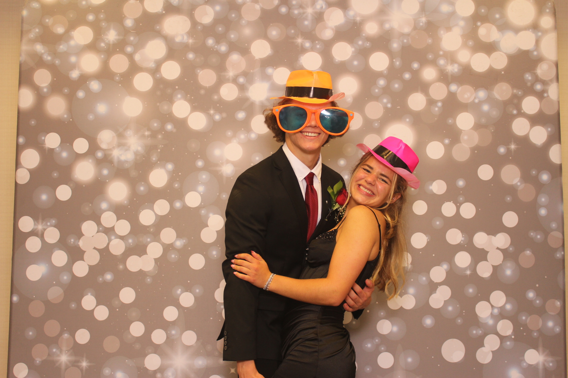 Valley View Prom | View more photos from the event at gallery.photoboothcincy.com/u/PhotoBoothCincy/Valley-View-Prom-0