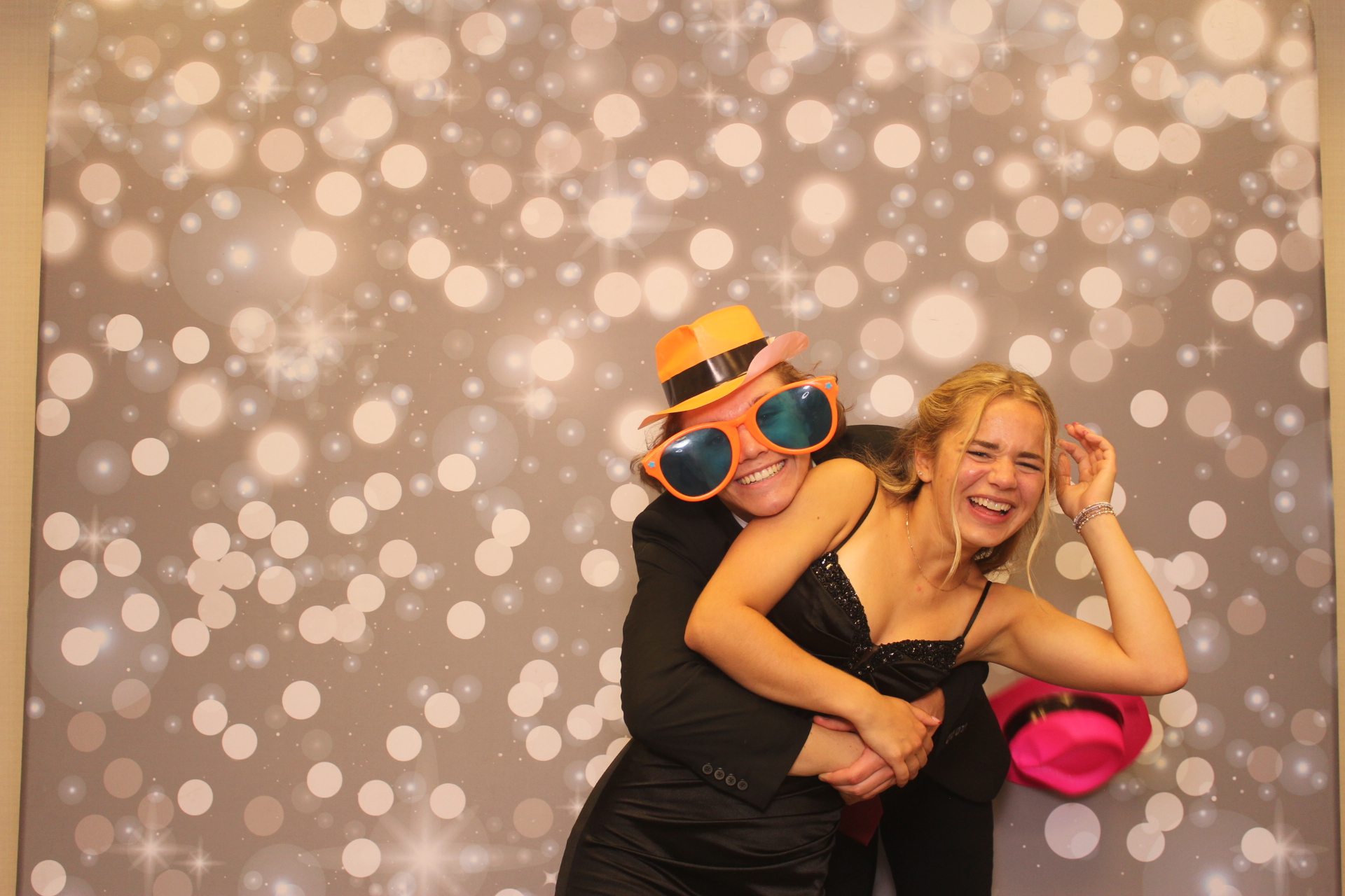 Valley View Prom | View more photos from the event at gallery.photoboothcincy.com/u/PhotoBoothCincy/Valley-View-Prom-0