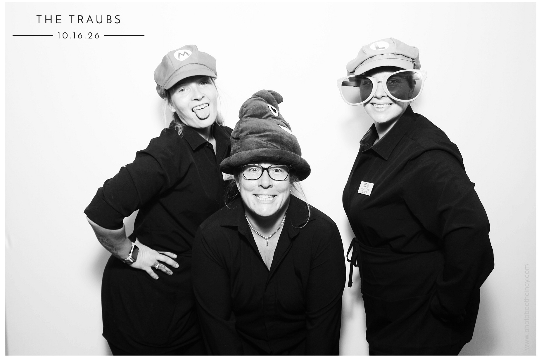 Victoria & James Wedding | View more photos from the event at gallery.photoboothcincy.com/u/PhotoBoothCincy/Victoria-James-Wedding