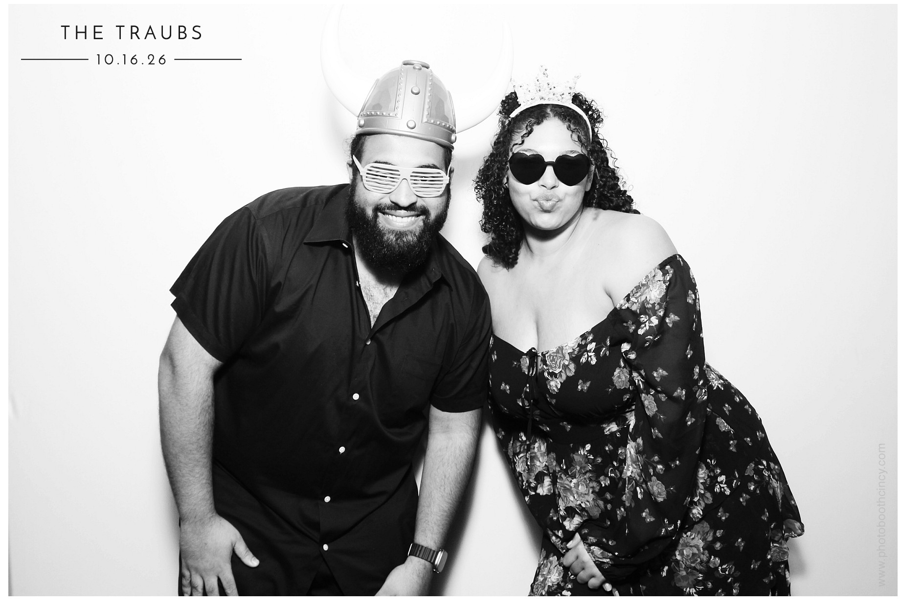 Victoria & James Wedding | View more photos from the event at gallery.photoboothcincy.com/u/PhotoBoothCincy/Victoria-James-Wedding