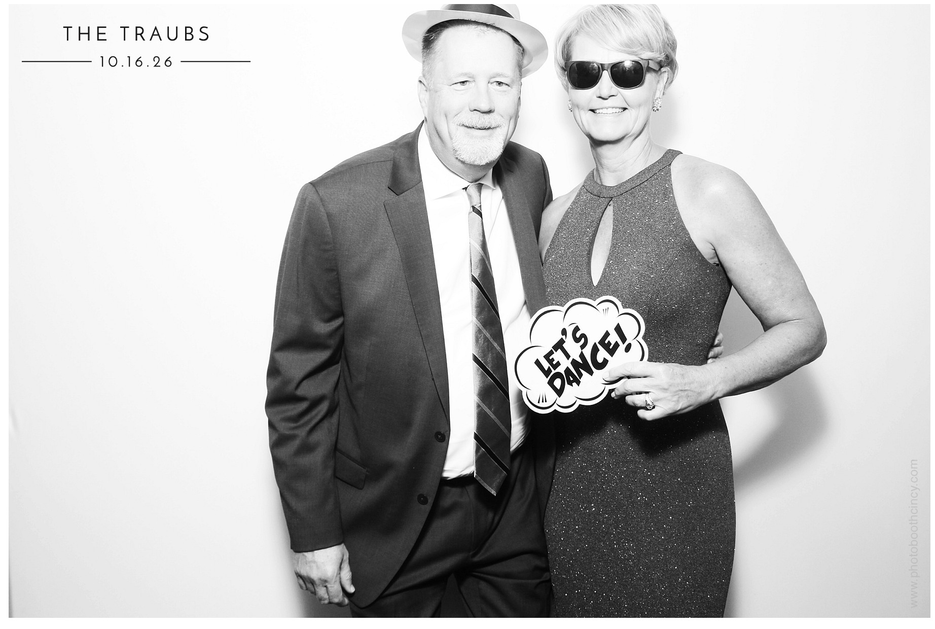Victoria & James Wedding | View more photos from the event at gallery.photoboothcincy.com/u/PhotoBoothCincy/Victoria-James-Wedding