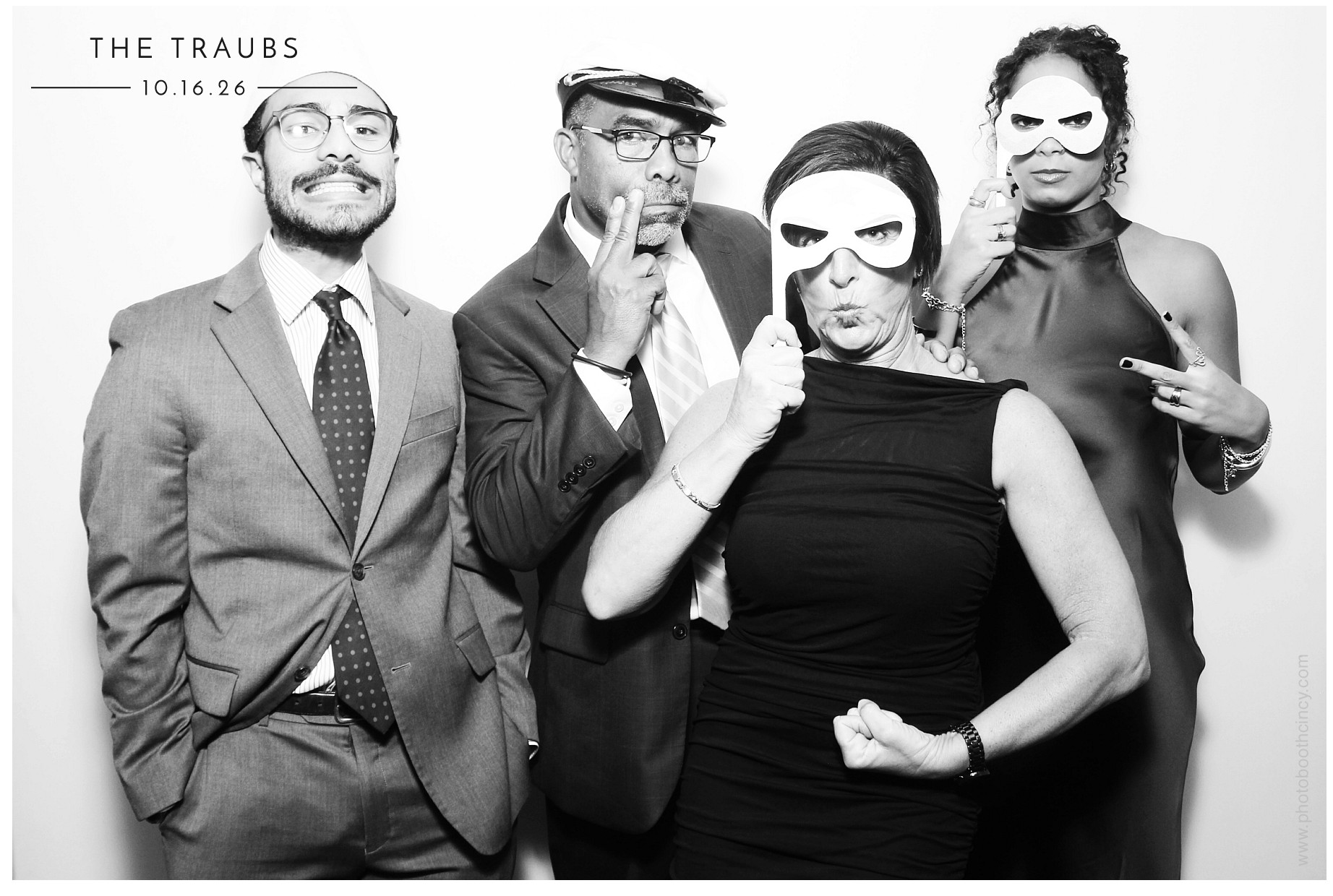 Victoria & James Wedding | View more photos from the event at gallery.photoboothcincy.com/u/PhotoBoothCincy/Victoria-James-Wedding