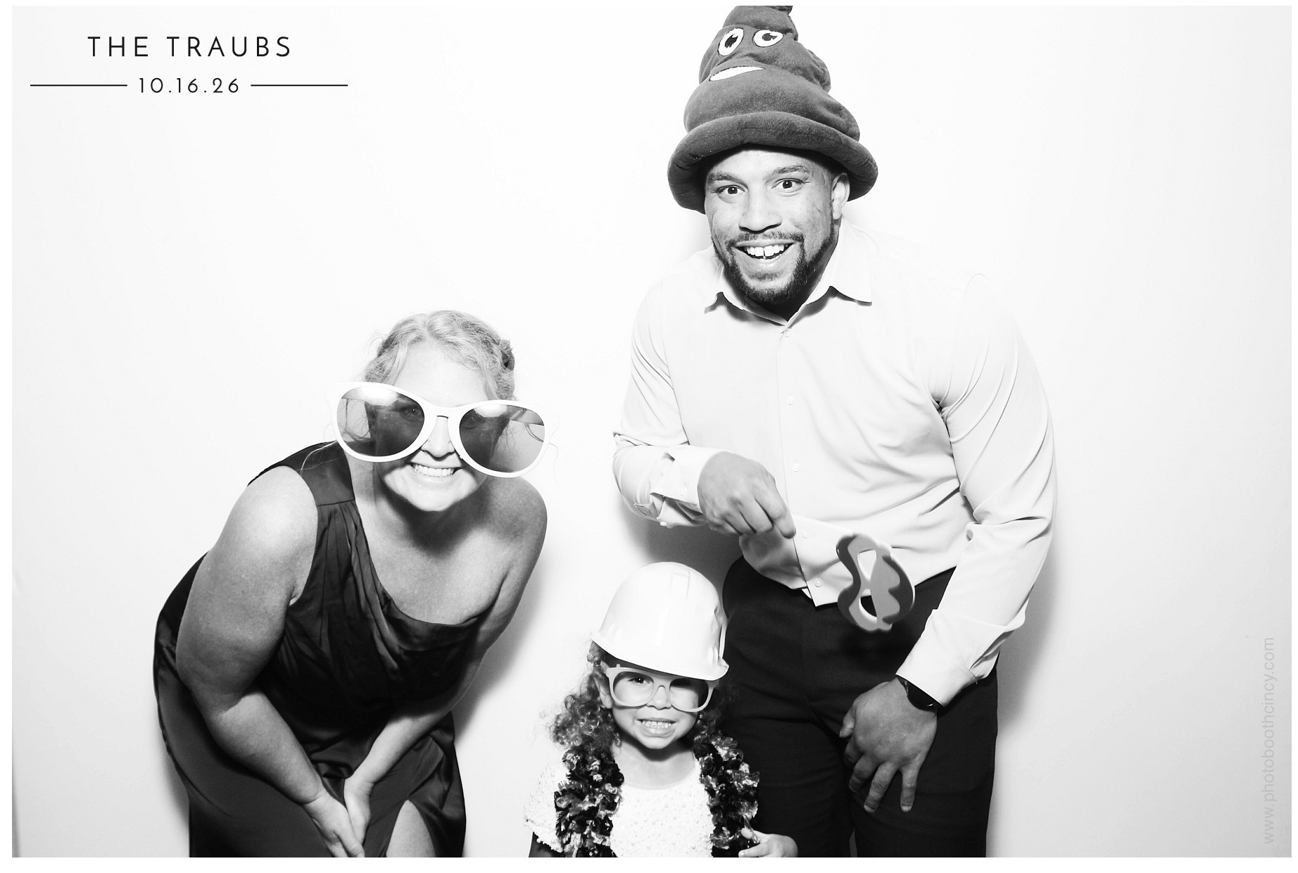Victoria & James Wedding | View more photos from the event at gallery.photoboothcincy.com/u/PhotoBoothCincy/Victoria-James-Wedding