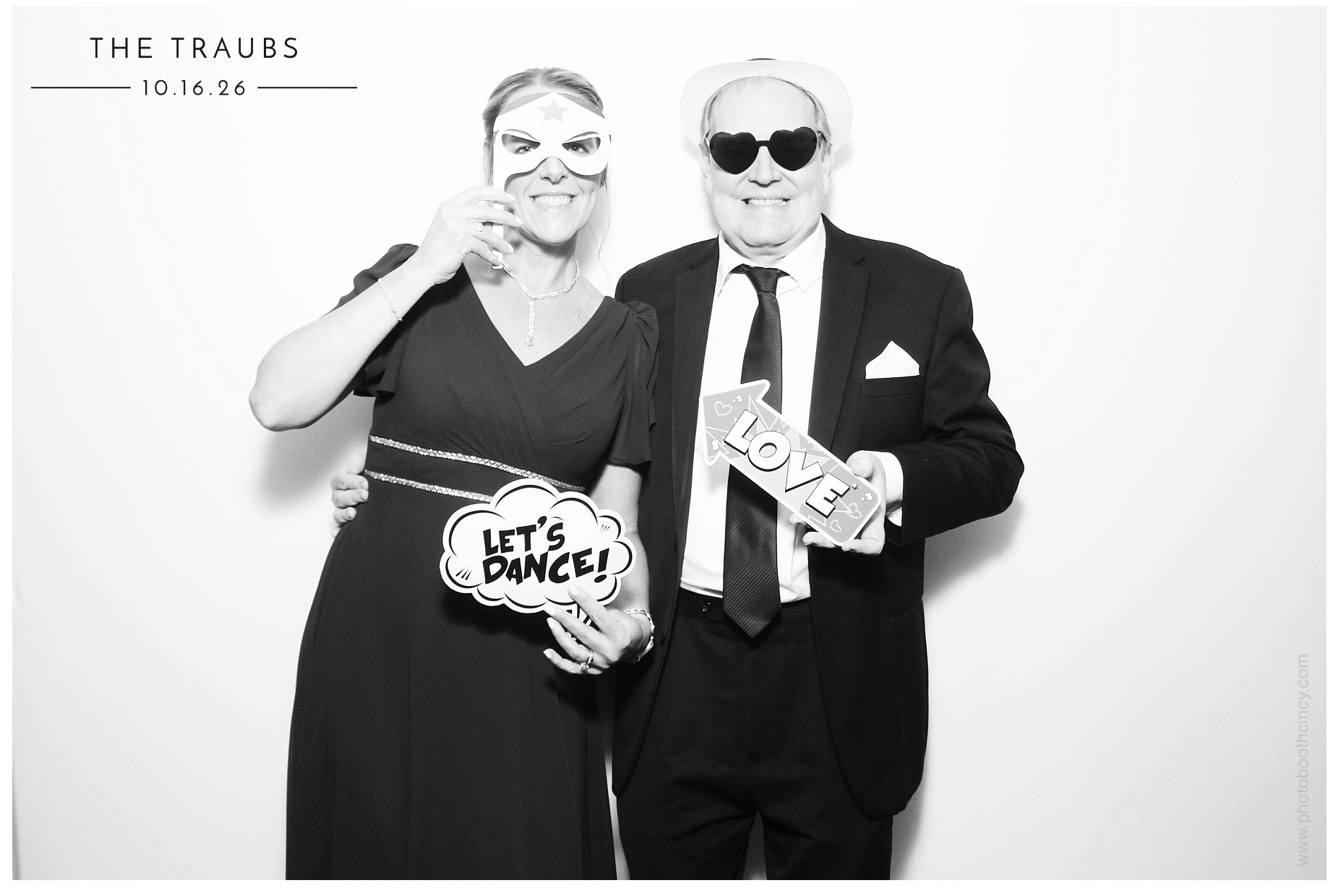 Victoria & James Wedding | View more photos from the event at gallery.photoboothcincy.com/u/PhotoBoothCincy/Victoria-James-Wedding