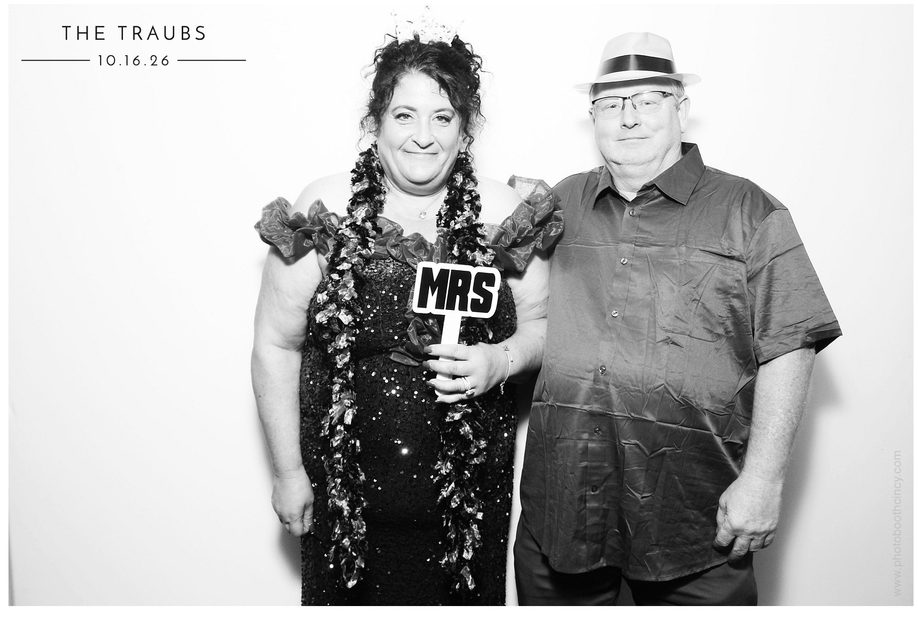 Victoria & James Wedding | View more photos from the event at gallery.photoboothcincy.com/u/PhotoBoothCincy/Victoria-James-Wedding