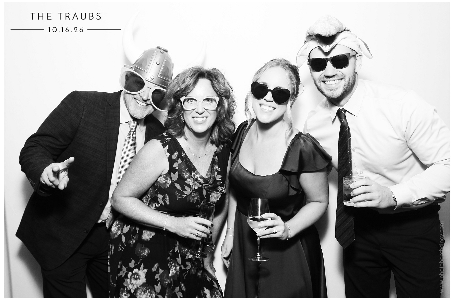 Victoria & James Wedding | View more photos from the event at gallery.photoboothcincy.com/u/PhotoBoothCincy/Victoria-James-Wedding