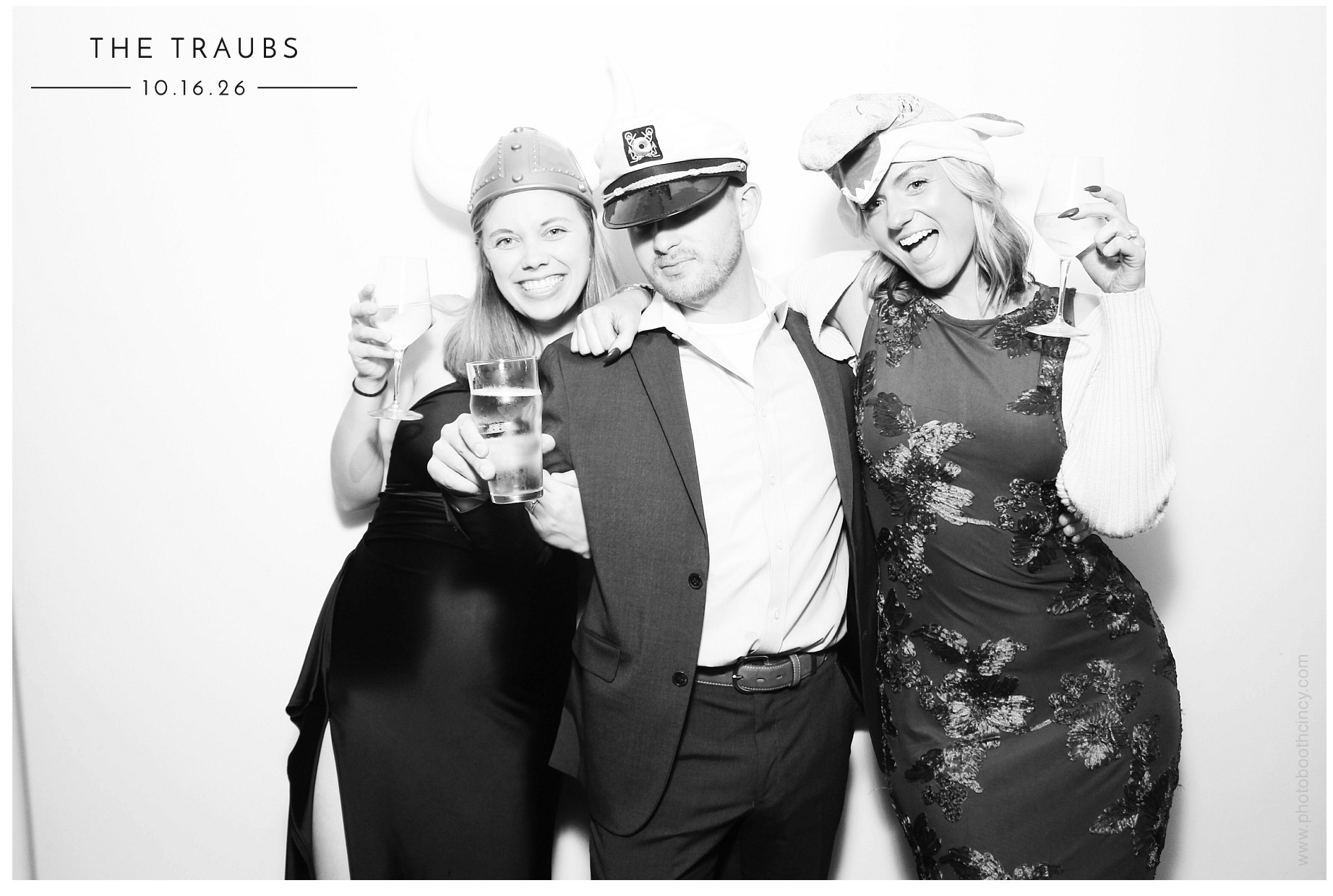 Victoria & James Wedding | View more photos from the event at gallery.photoboothcincy.com/u/PhotoBoothCincy/Victoria-James-Wedding