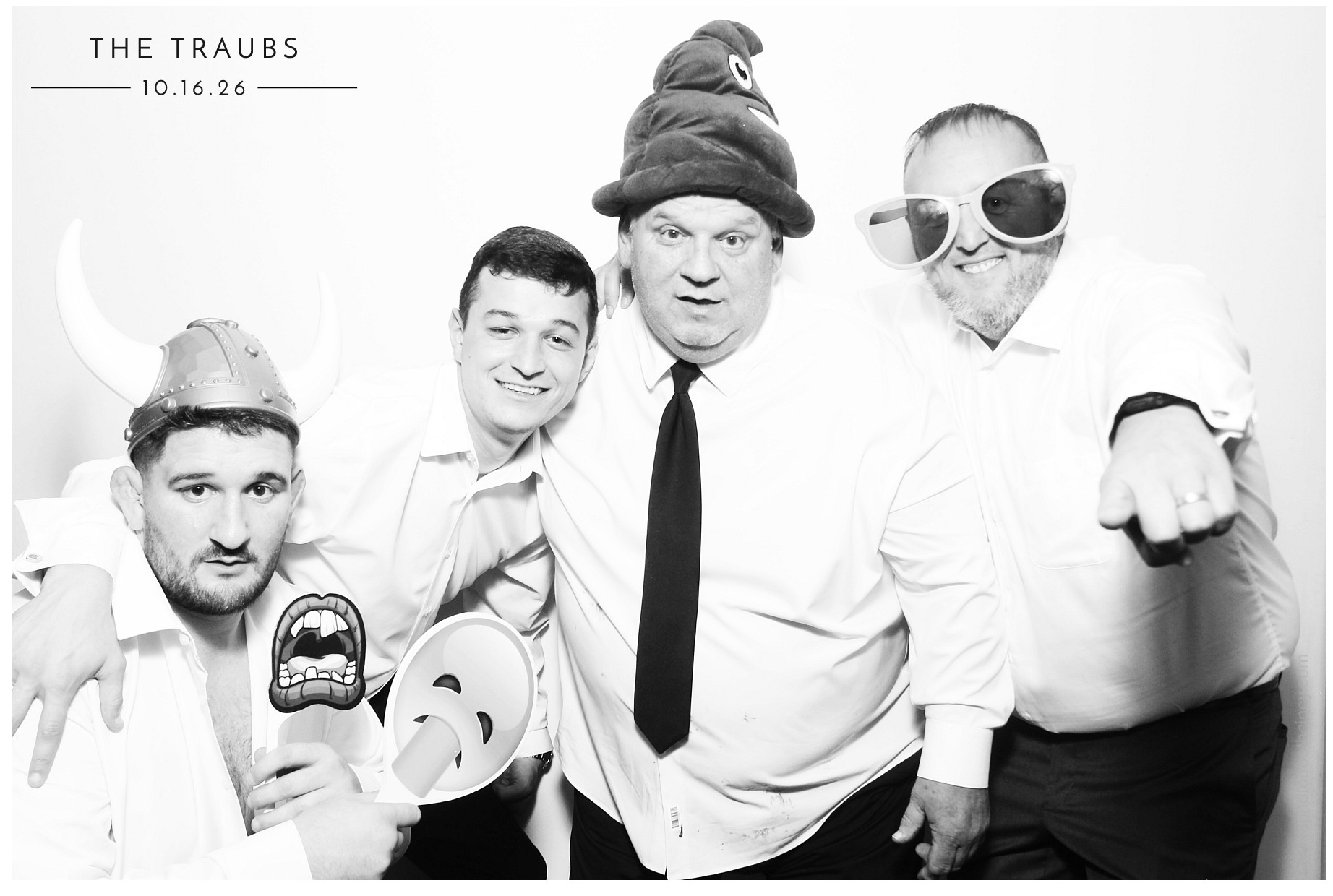 Victoria & James Wedding | View more photos from the event at gallery.photoboothcincy.com/u/PhotoBoothCincy/Victoria-James-Wedding