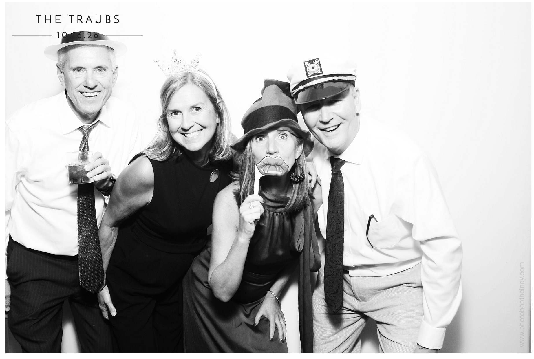 Victoria & James Wedding | View more photos from the event at gallery.photoboothcincy.com/u/PhotoBoothCincy/Victoria-James-Wedding
