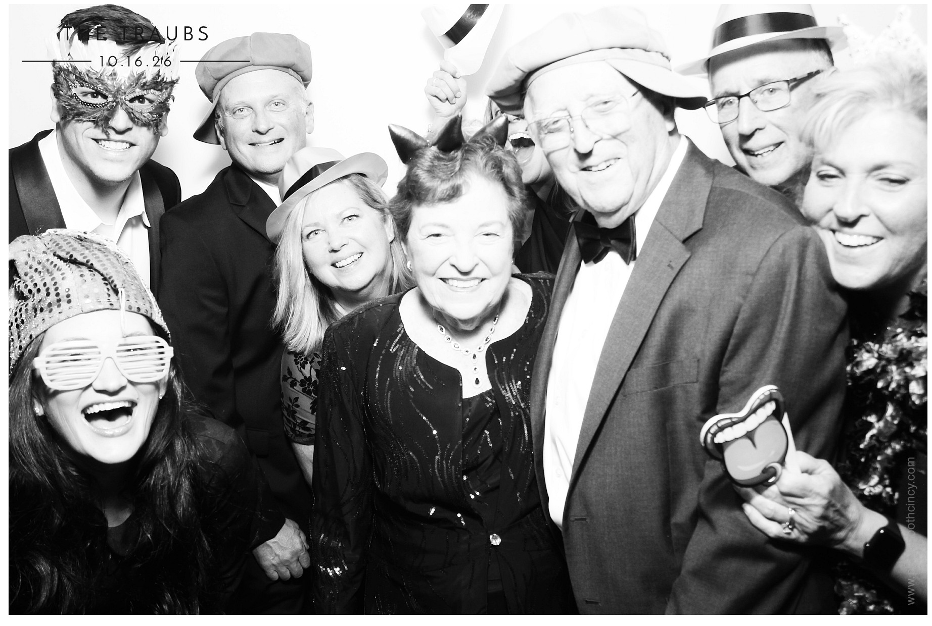 Victoria & James Wedding | View more photos from the event at gallery.photoboothcincy.com/u/PhotoBoothCincy/Victoria-James-Wedding