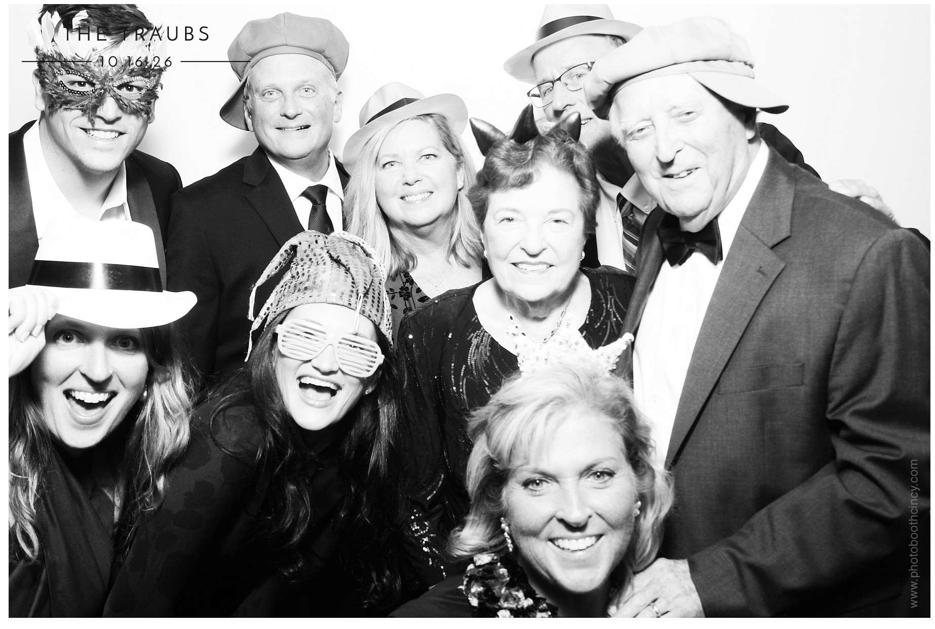 Victoria & James Wedding | View more photos from the event at gallery.photoboothcincy.com/u/PhotoBoothCincy/Victoria-James-Wedding