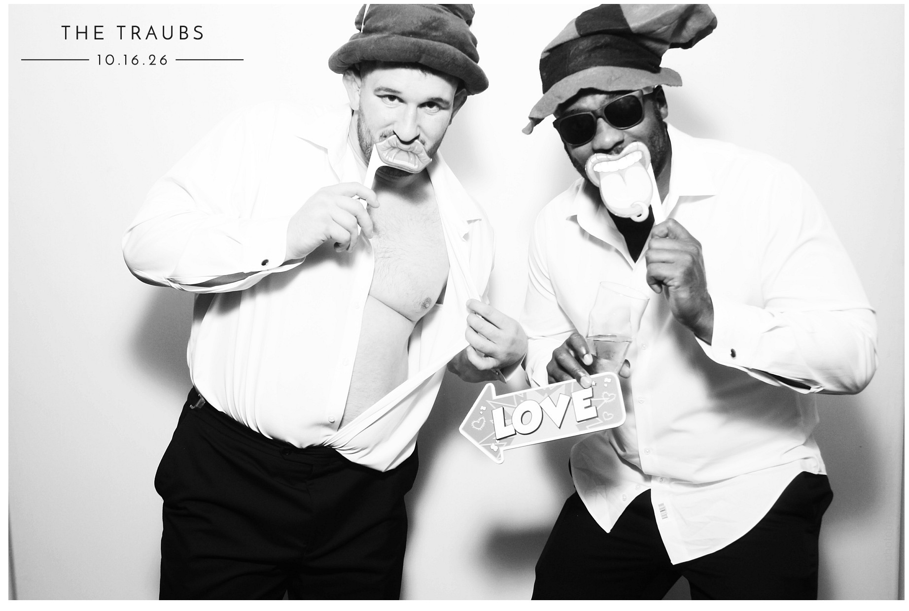 Victoria & James Wedding | View more photos from the event at gallery.photoboothcincy.com/u/PhotoBoothCincy/Victoria-James-Wedding