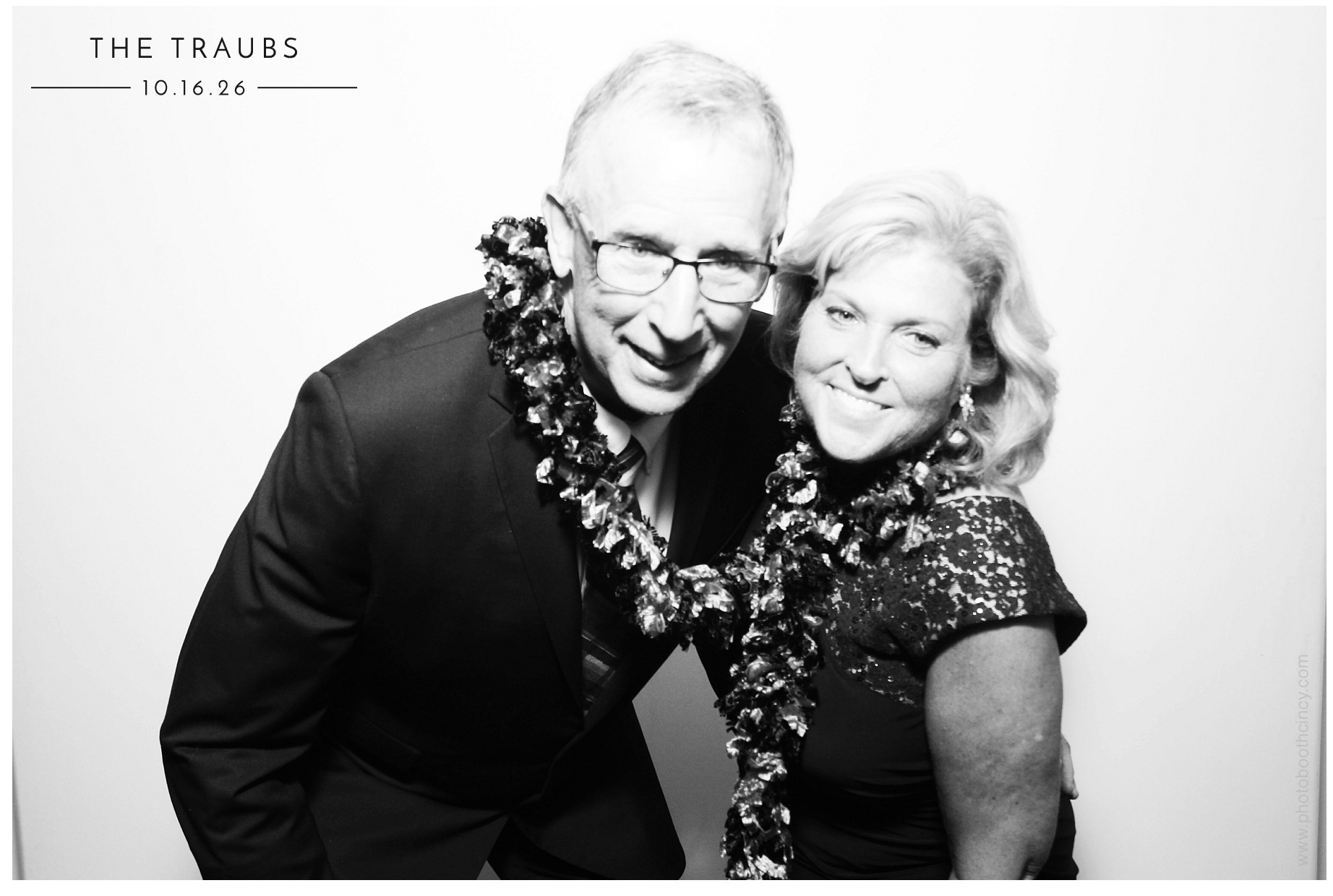 Victoria & James Wedding | View more photos from the event at gallery.photoboothcincy.com/u/PhotoBoothCincy/Victoria-James-Wedding