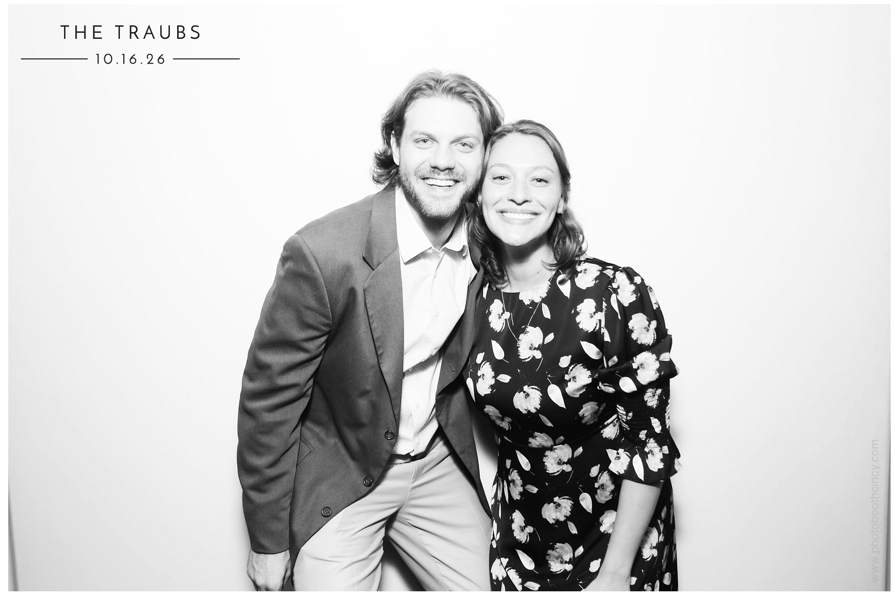 Victoria & James Wedding | View more photos from the event at gallery.photoboothcincy.com/u/PhotoBoothCincy/Victoria-James-Wedding